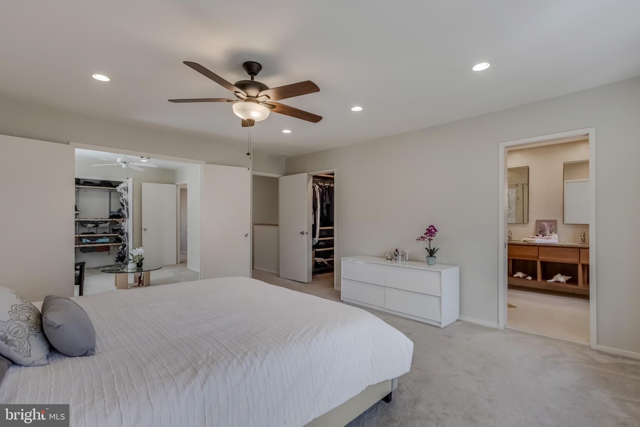 WOLF TRAP WOODS - Residential