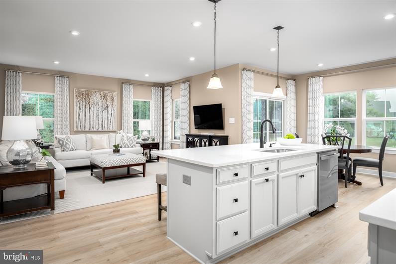 SOUTHLAKE - Residential