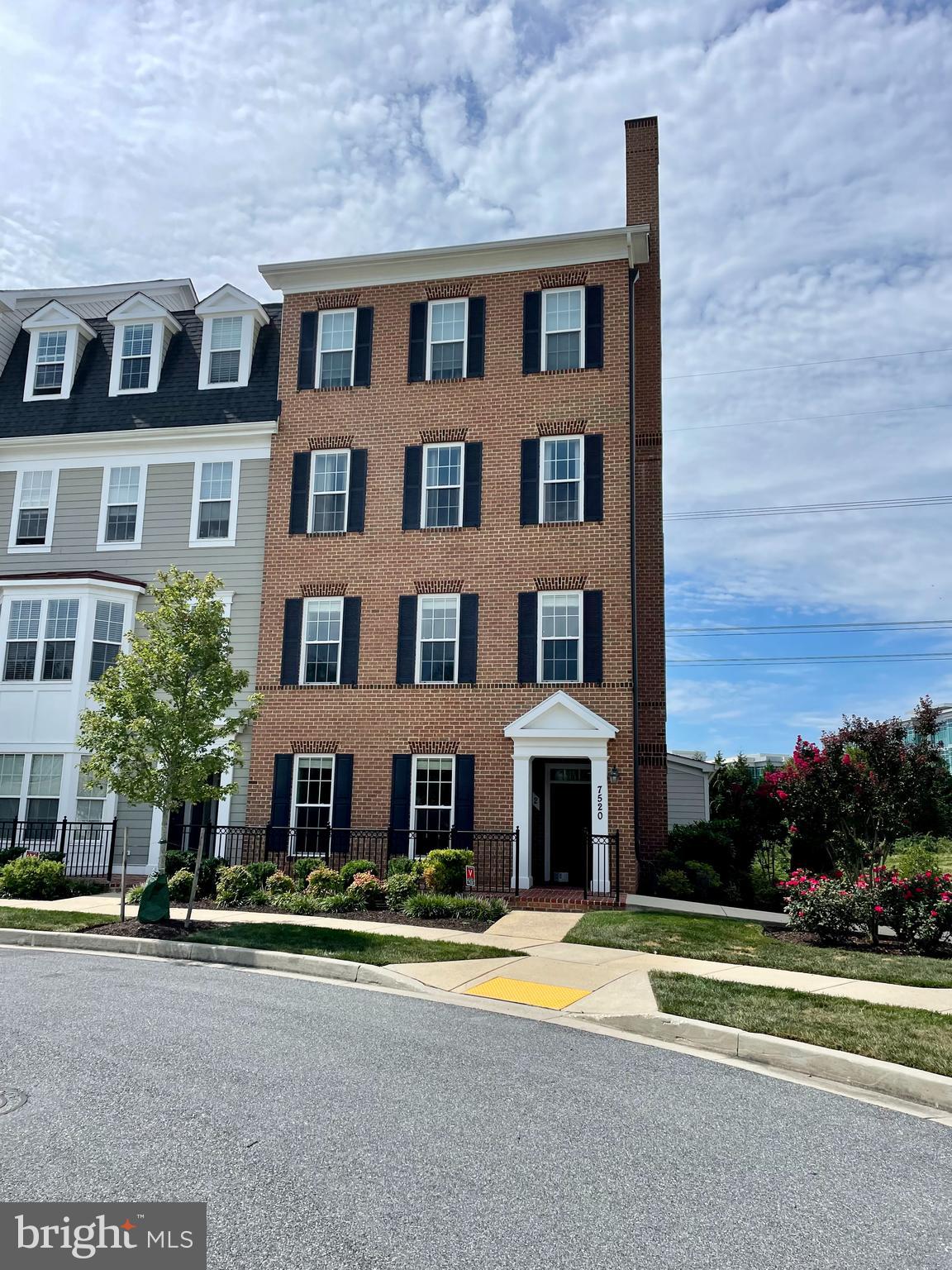 MAPLE LAWN - Residential Lease