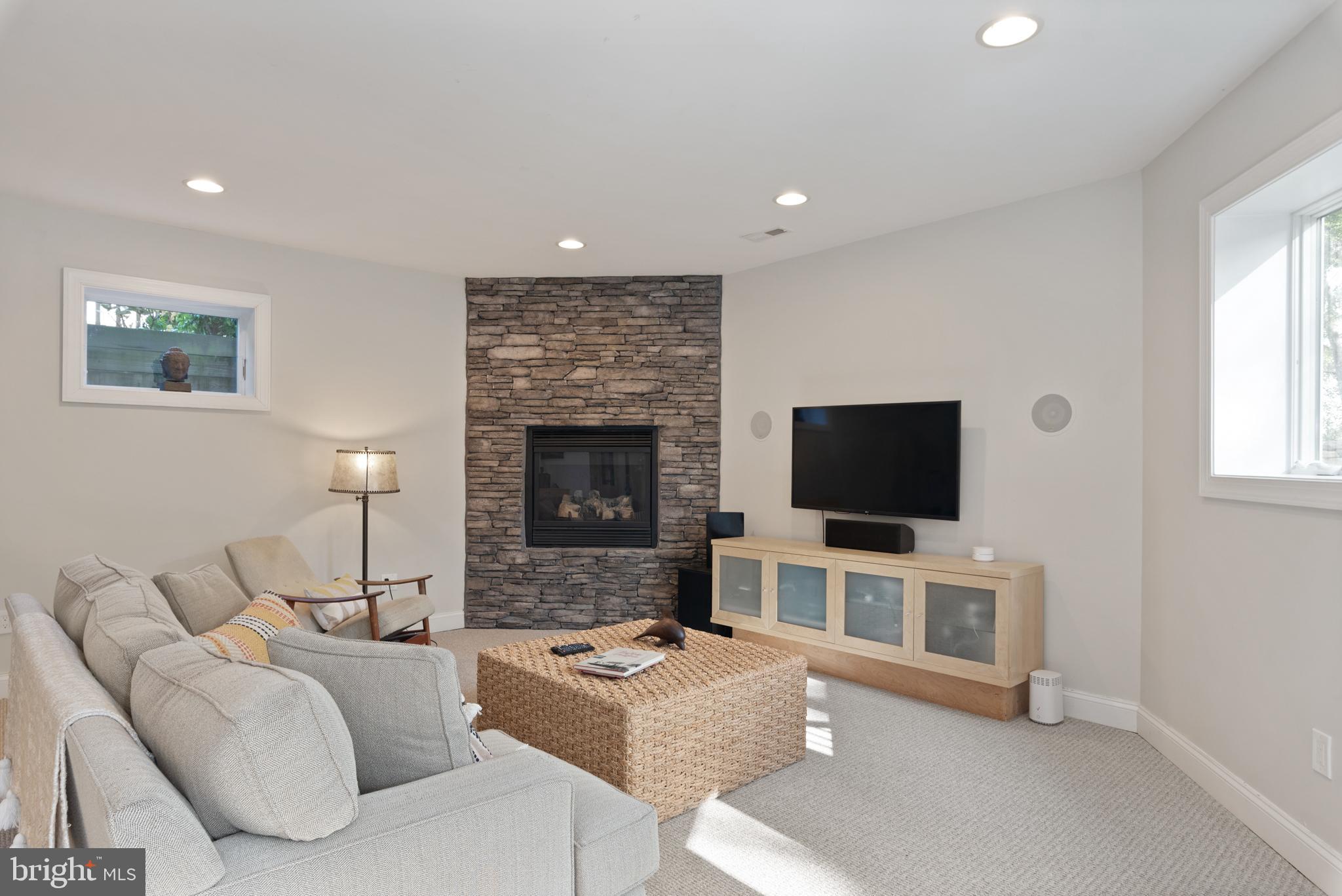 BAY RIDGE - Residential