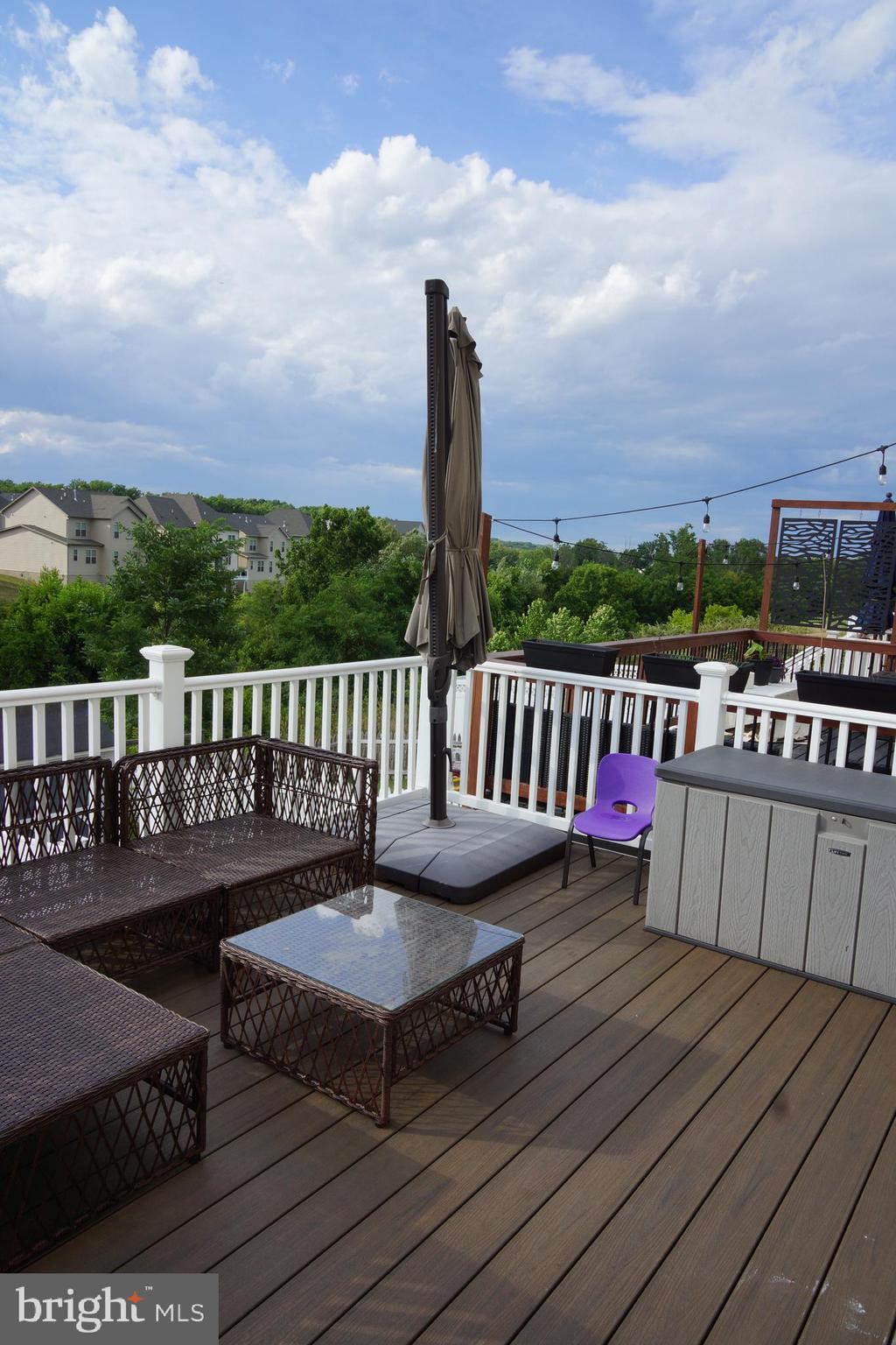 LANDSDALE - Residential Lease