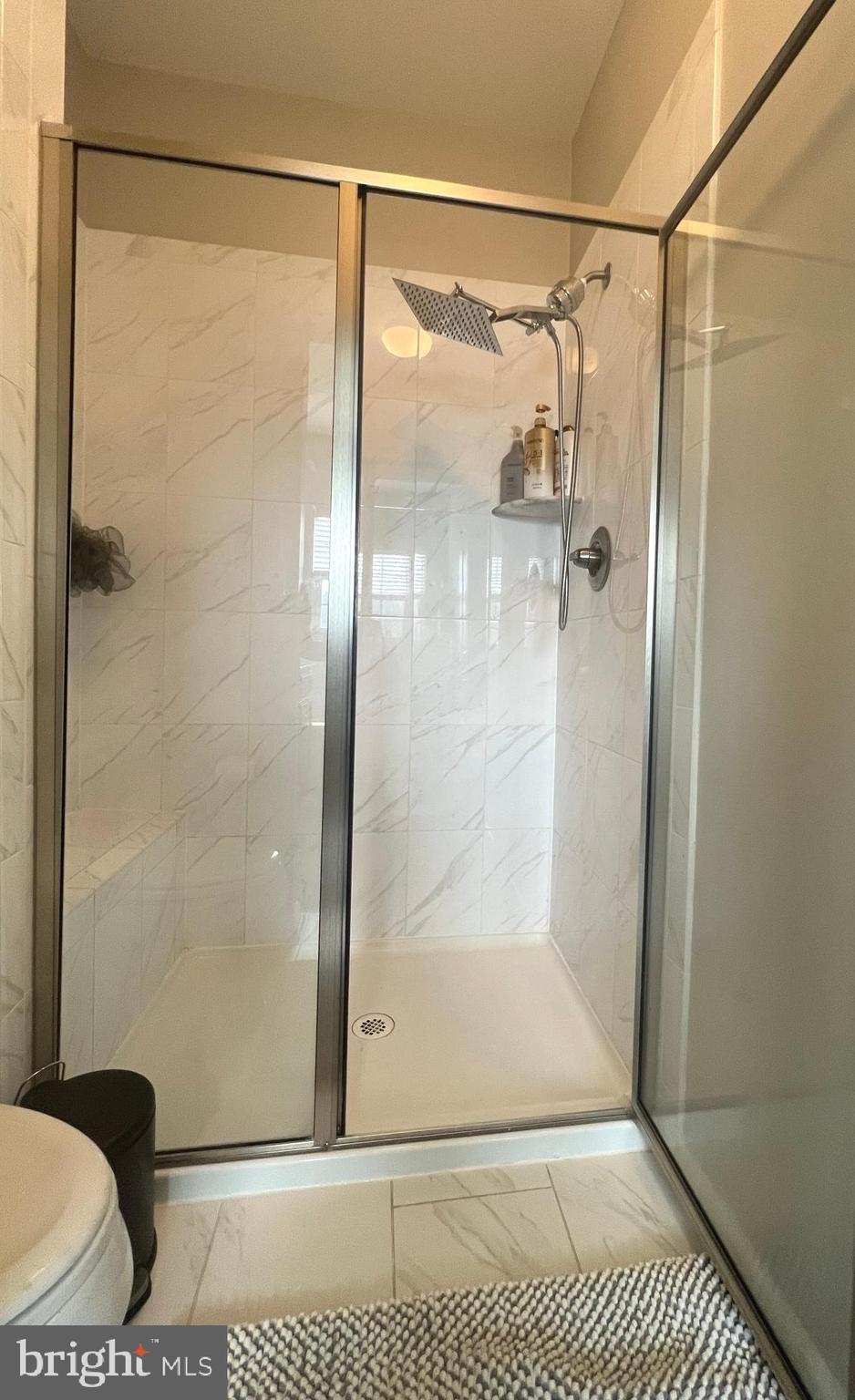 LANDSDALE - Residential Lease