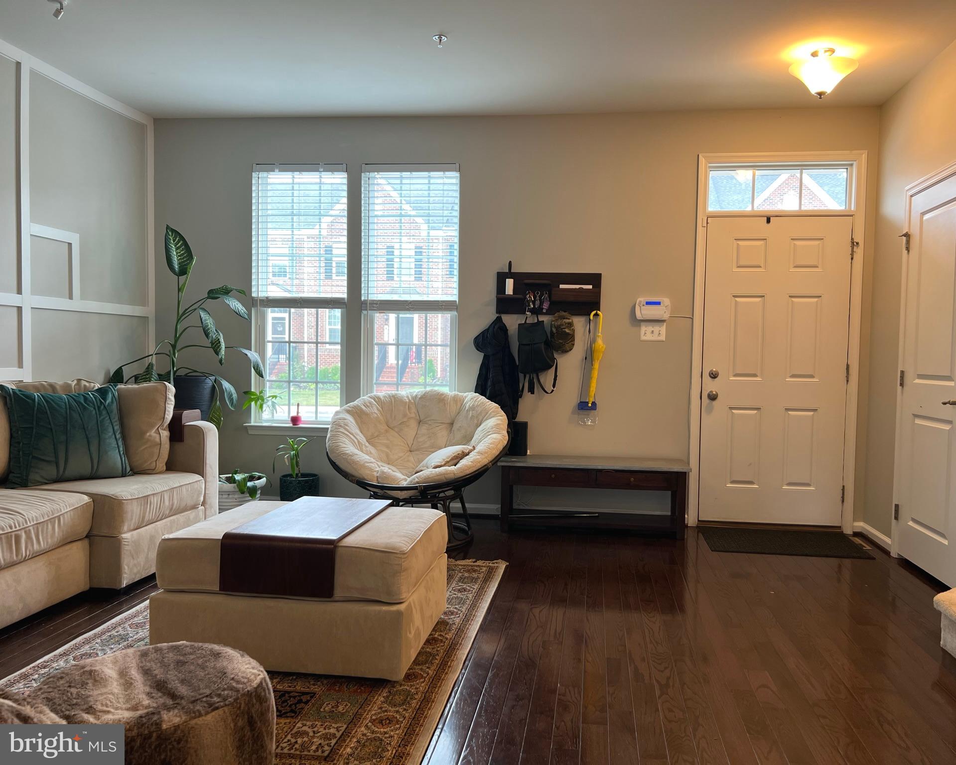 LANDSDALE - Residential Lease