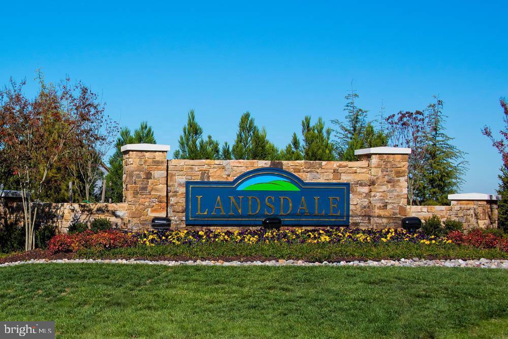 LANDSDALE - Residential Lease