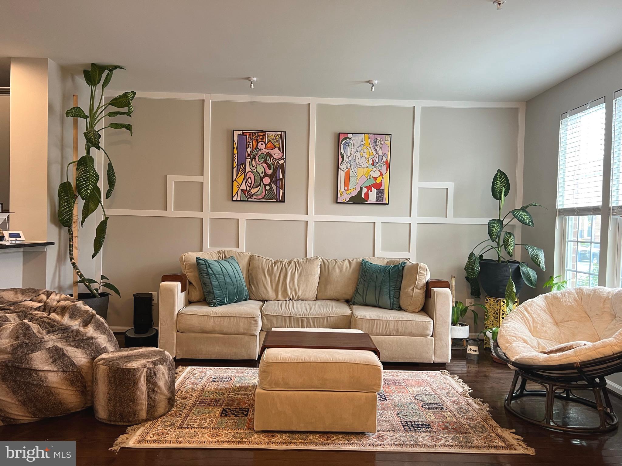 LANDSDALE - Residential Lease