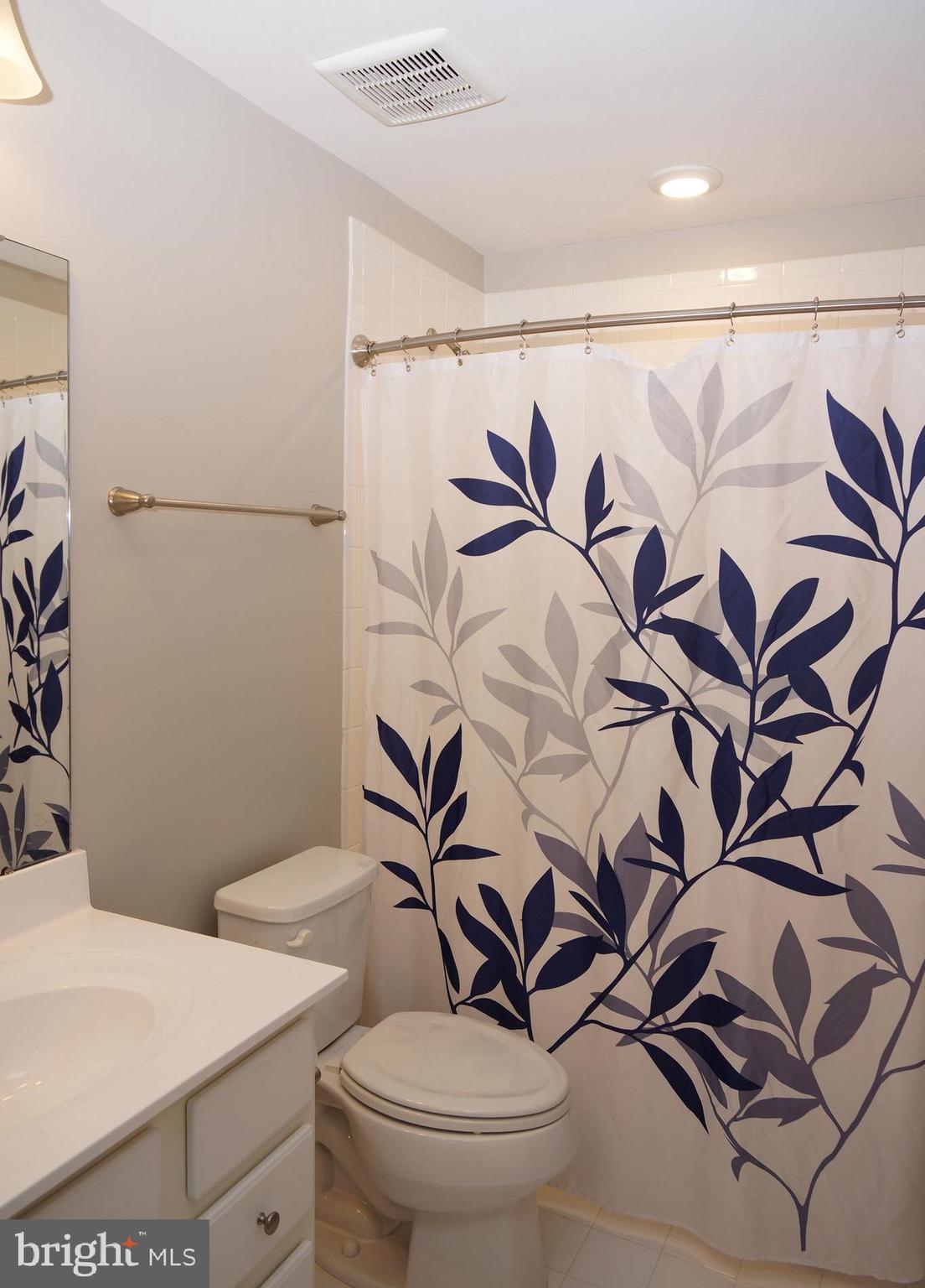 LANDSDALE - Residential Lease