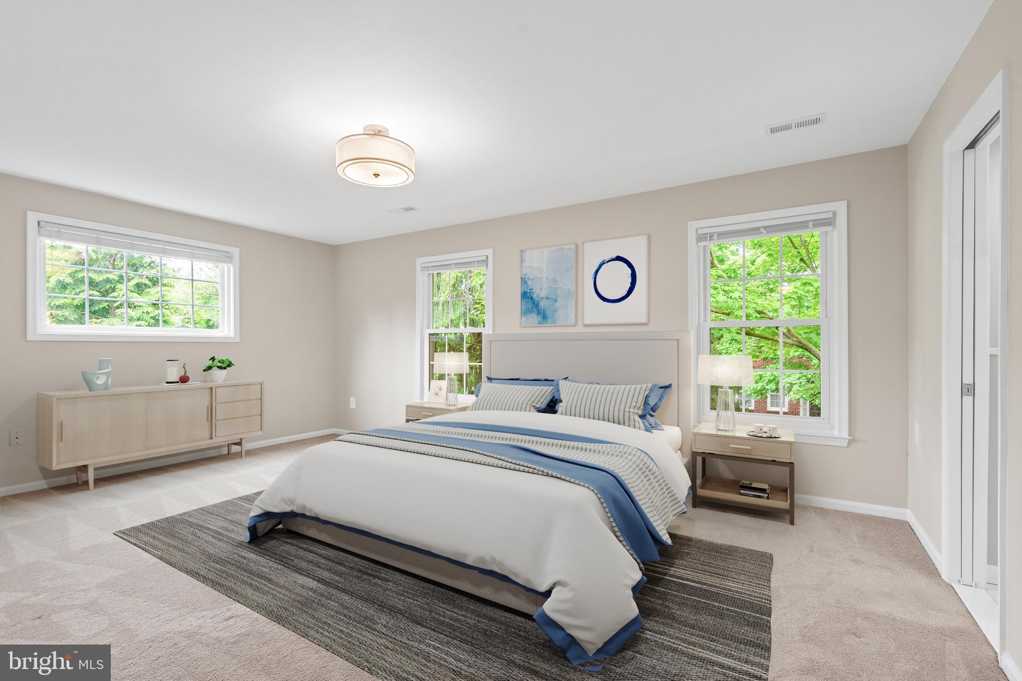 MONTROSE VILLAGE - Residential