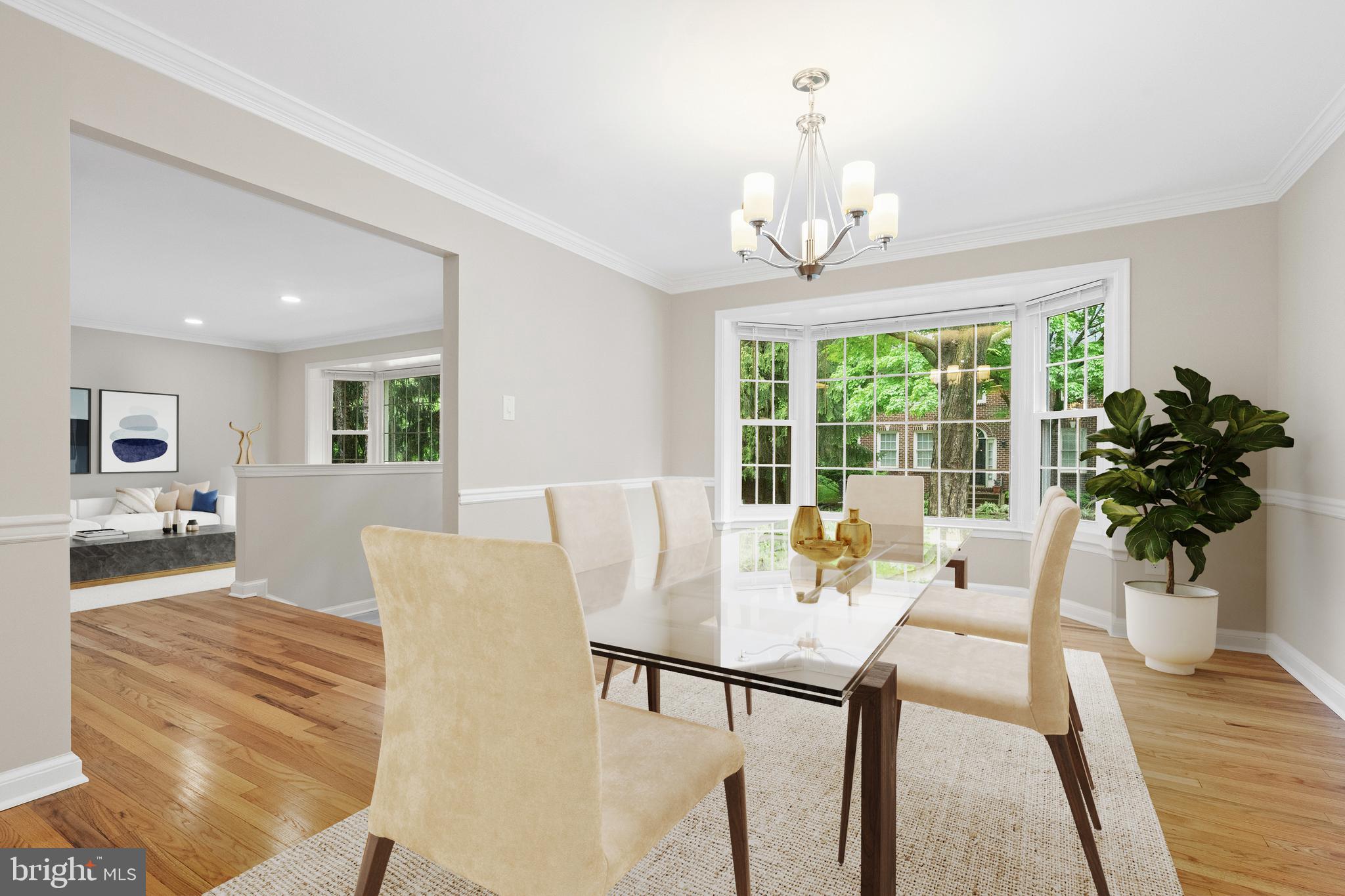 MONTROSE VILLAGE - Residential