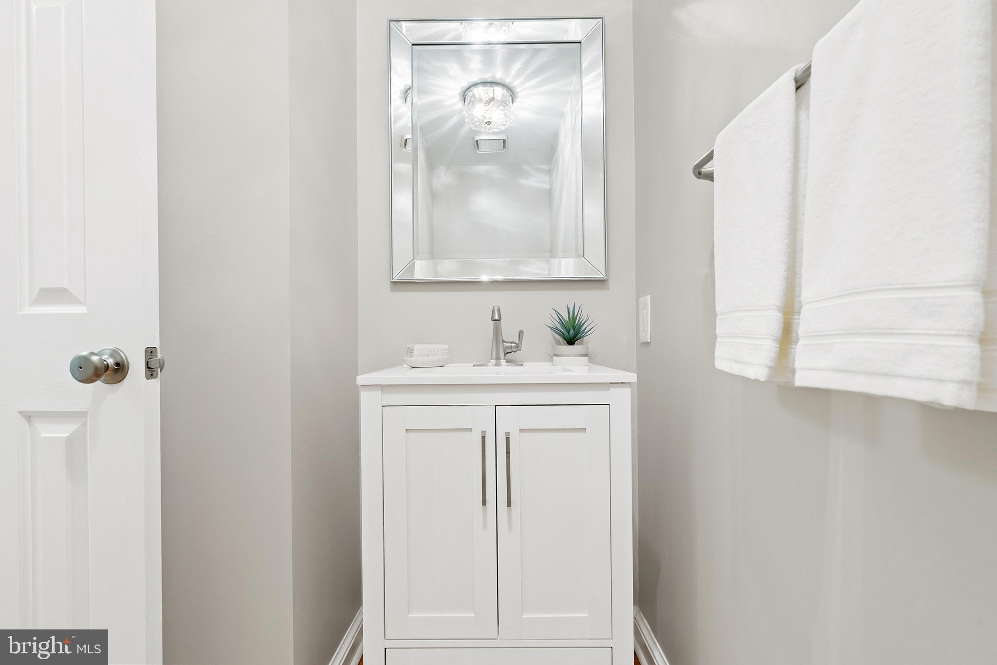 MONTROSE VILLAGE - Residential