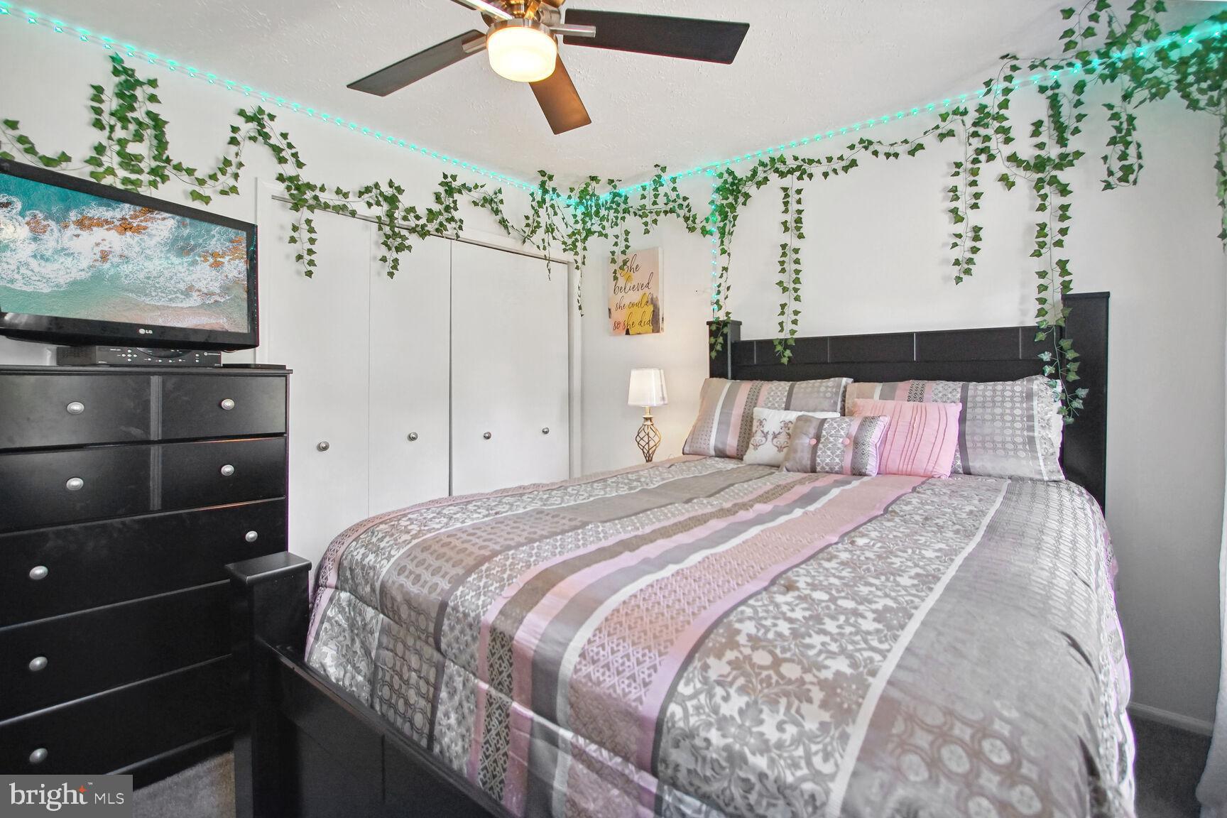 LYNNBROOK - Residential