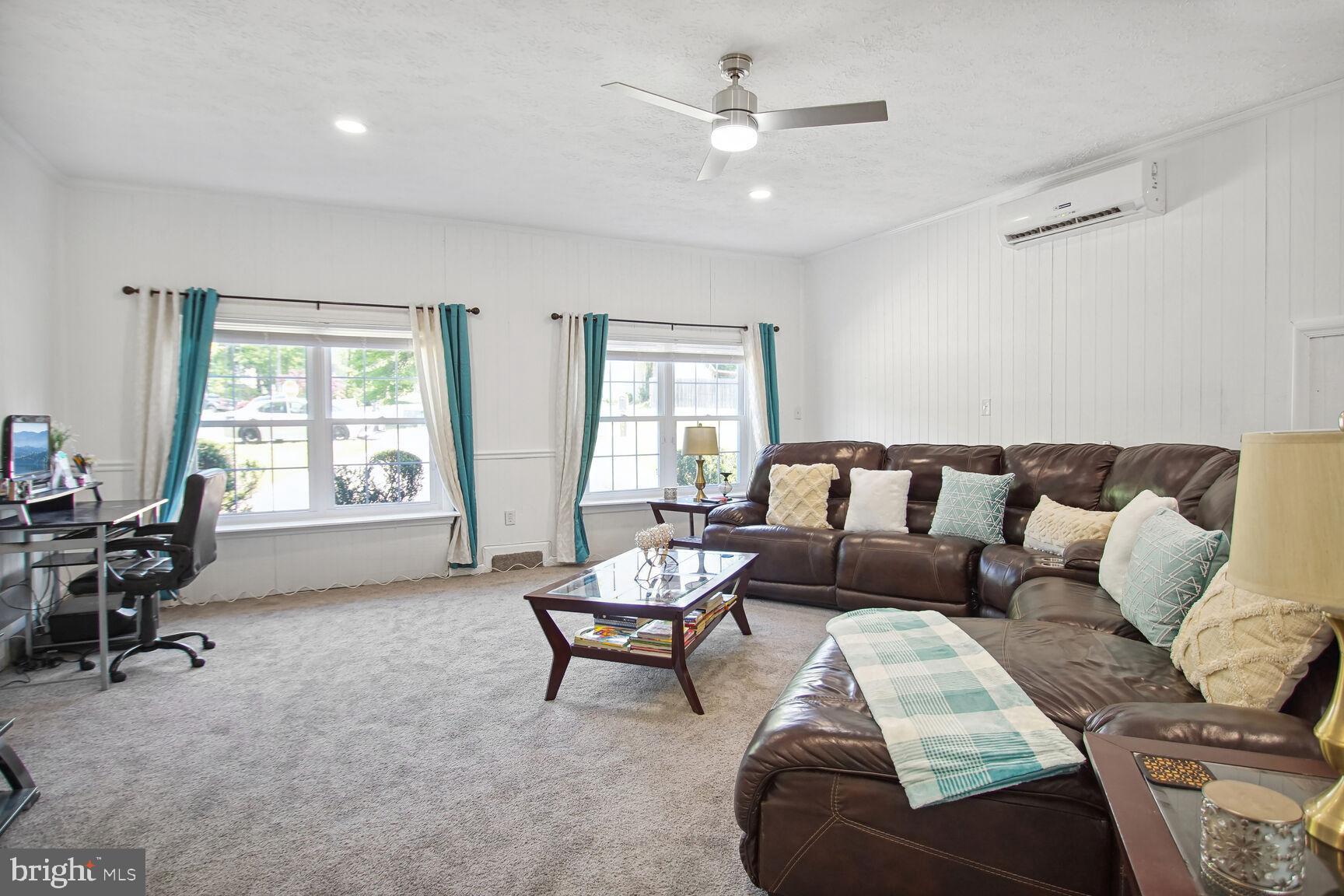 LYNNBROOK - Residential