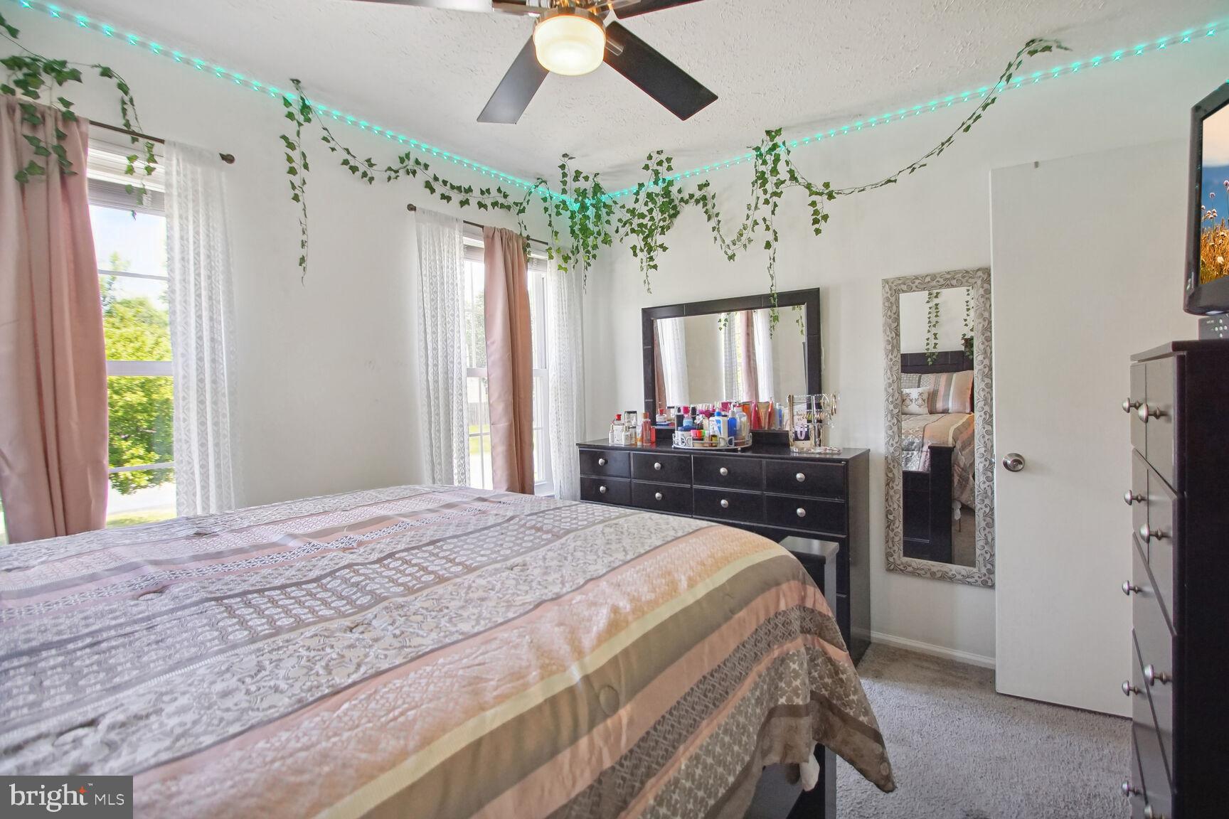 LYNNBROOK - Residential