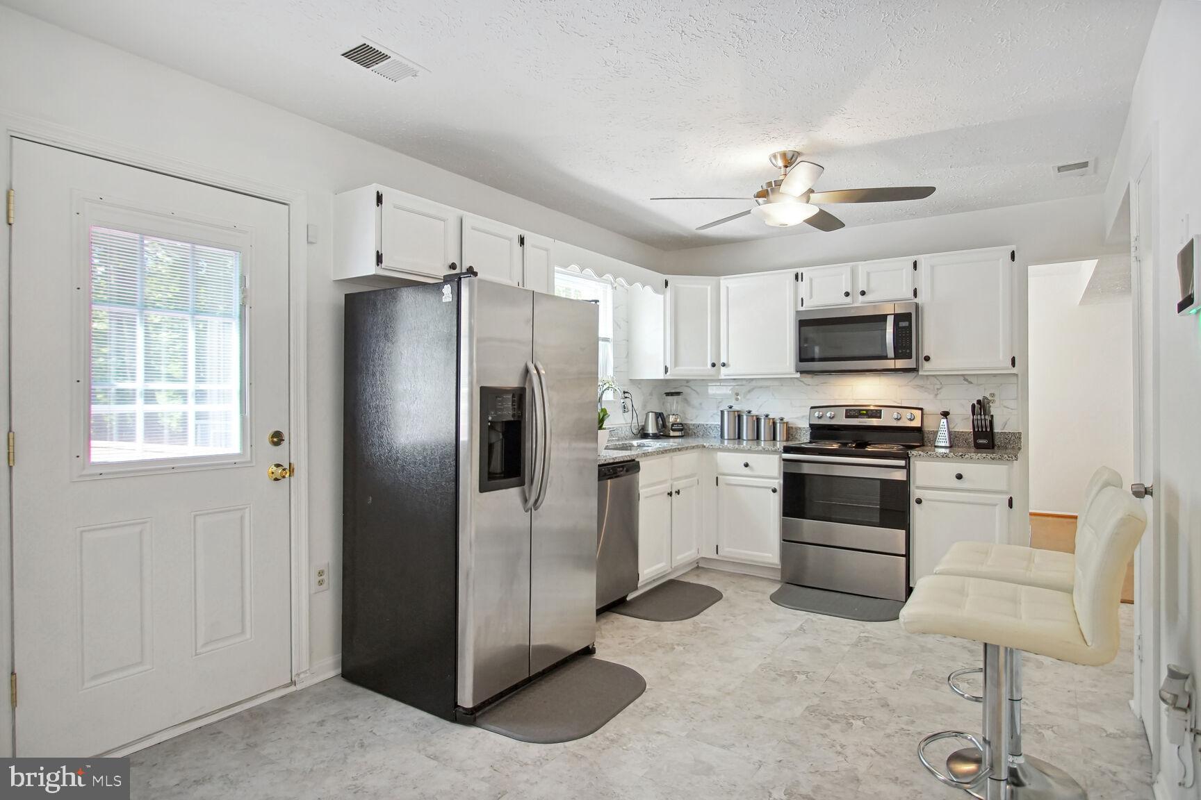 LYNNBROOK - Residential