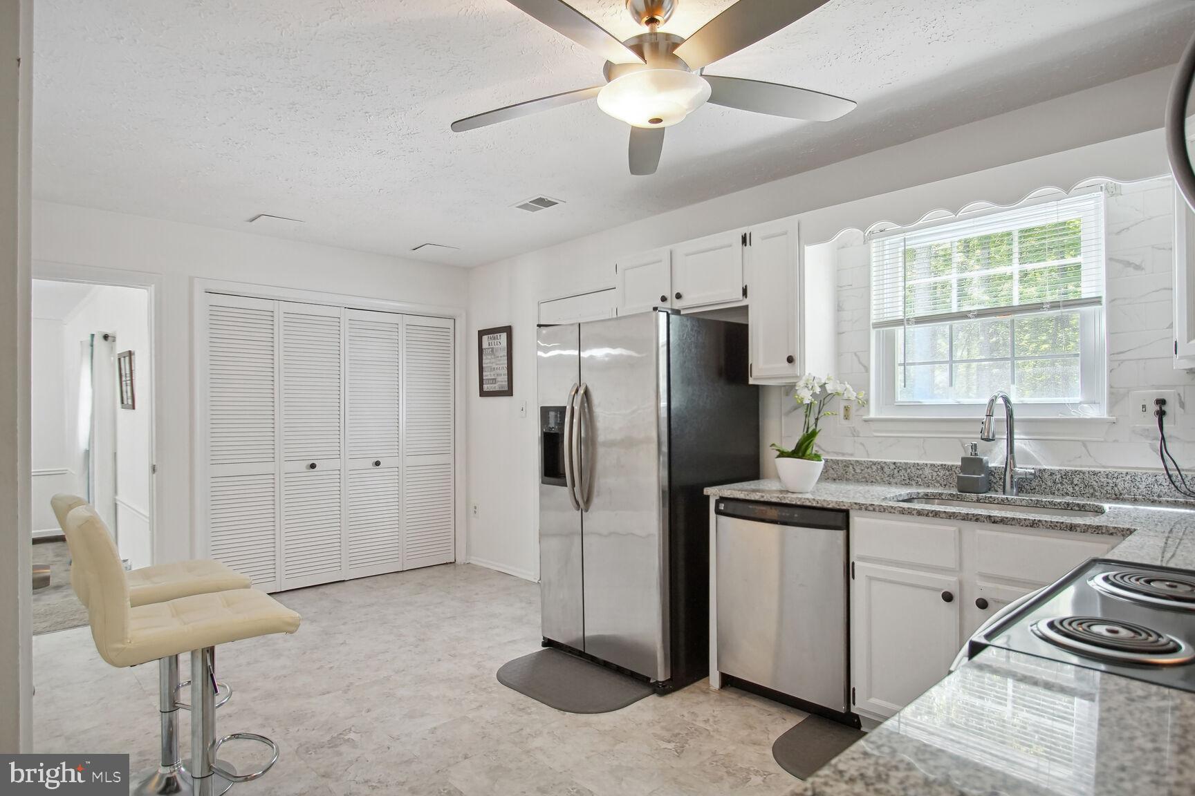 LYNNBROOK - Residential