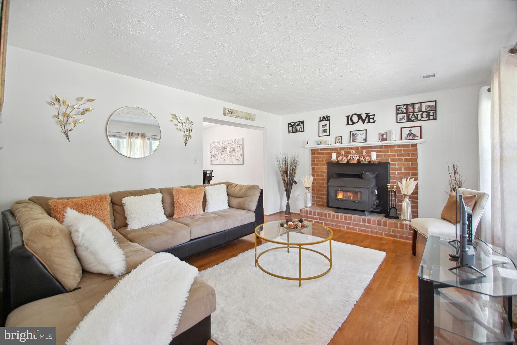 LYNNBROOK - Residential