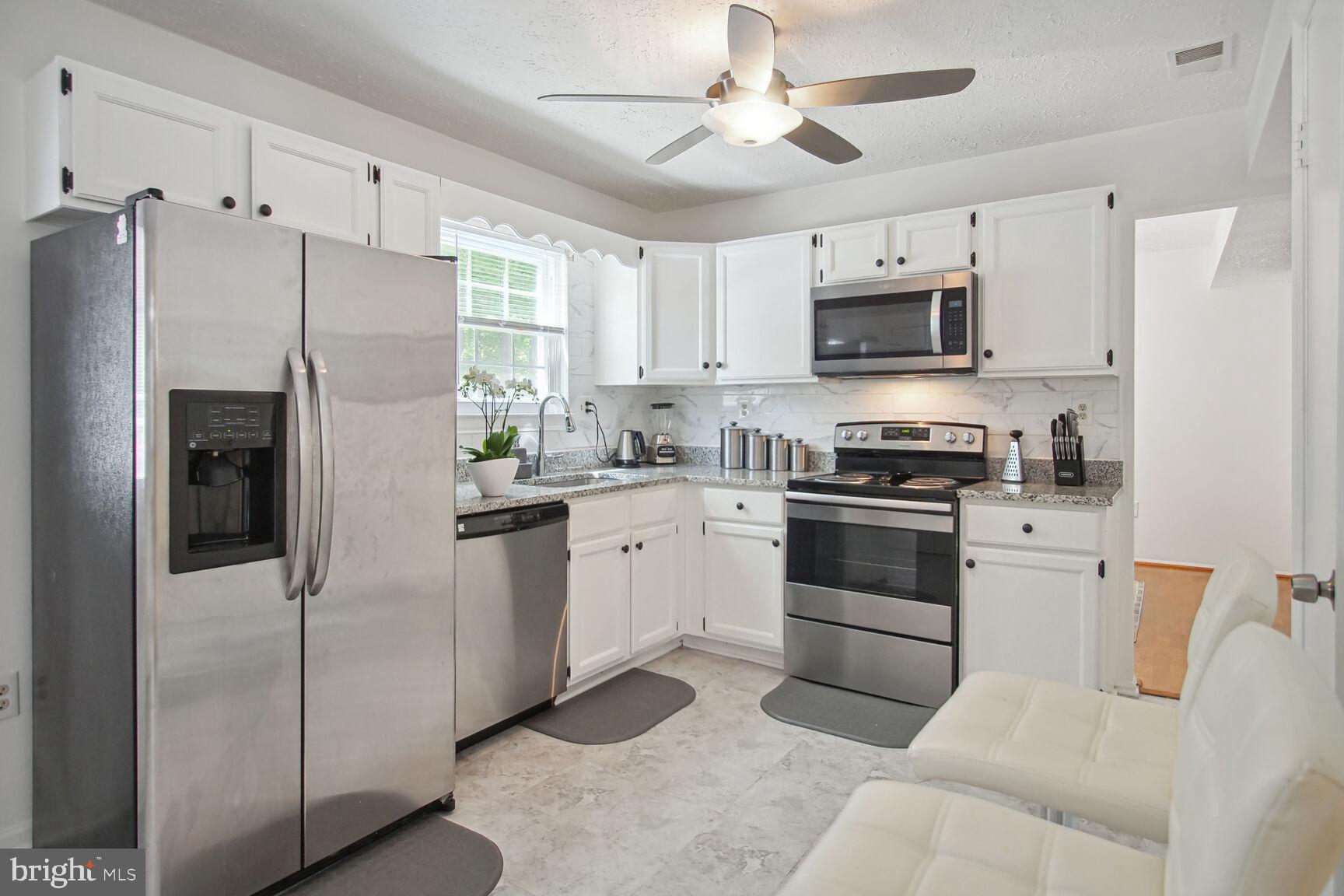 LYNNBROOK - Residential