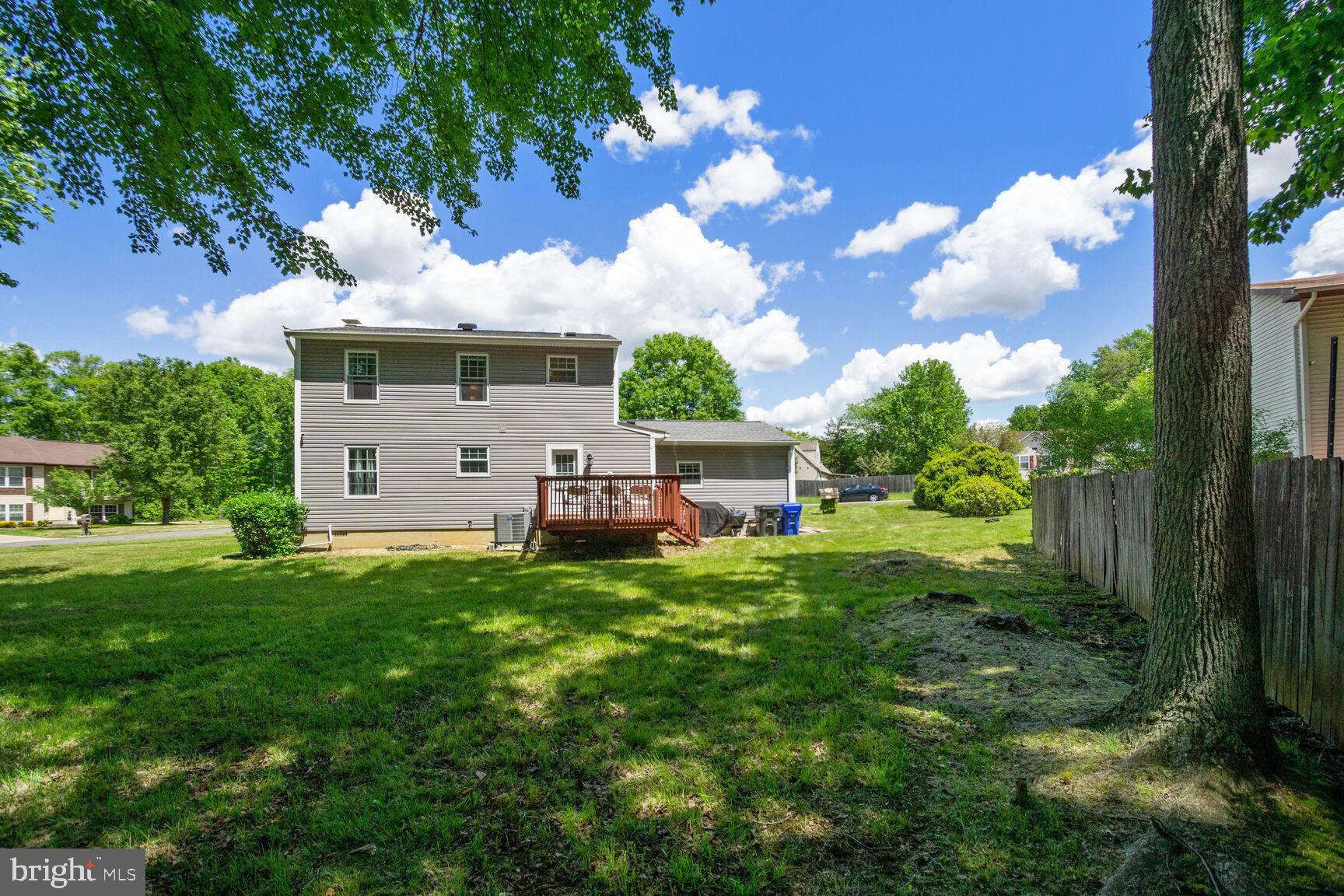 LYNNBROOK - Residential