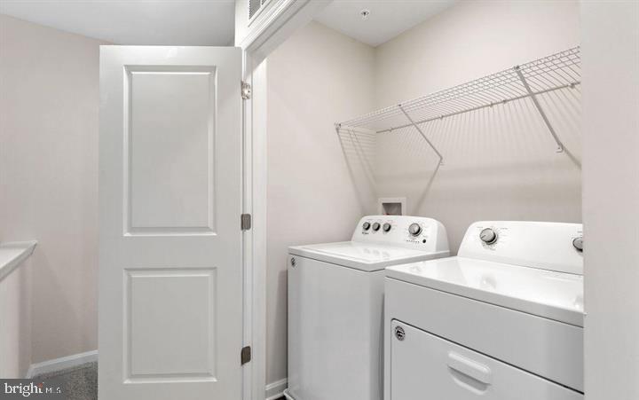 WESTVIEW SOUTH - Residential Lease