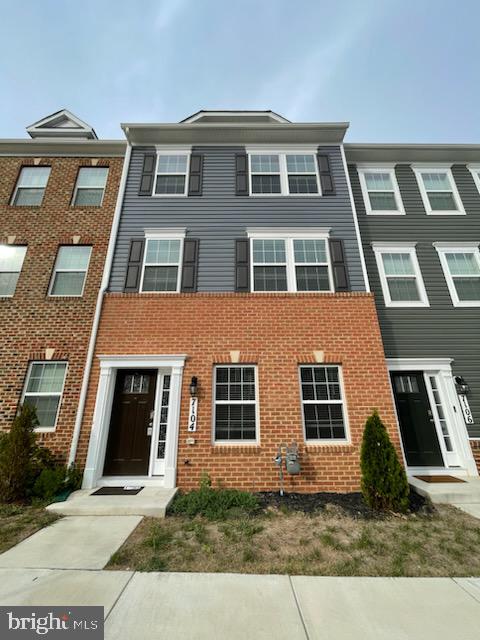 WESTVIEW SOUTH - Residential Lease