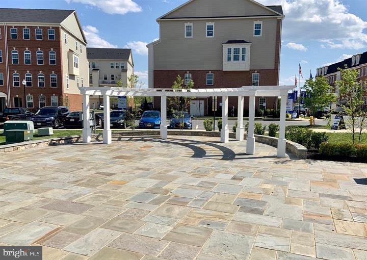 WESTVIEW SOUTH - Residential Lease