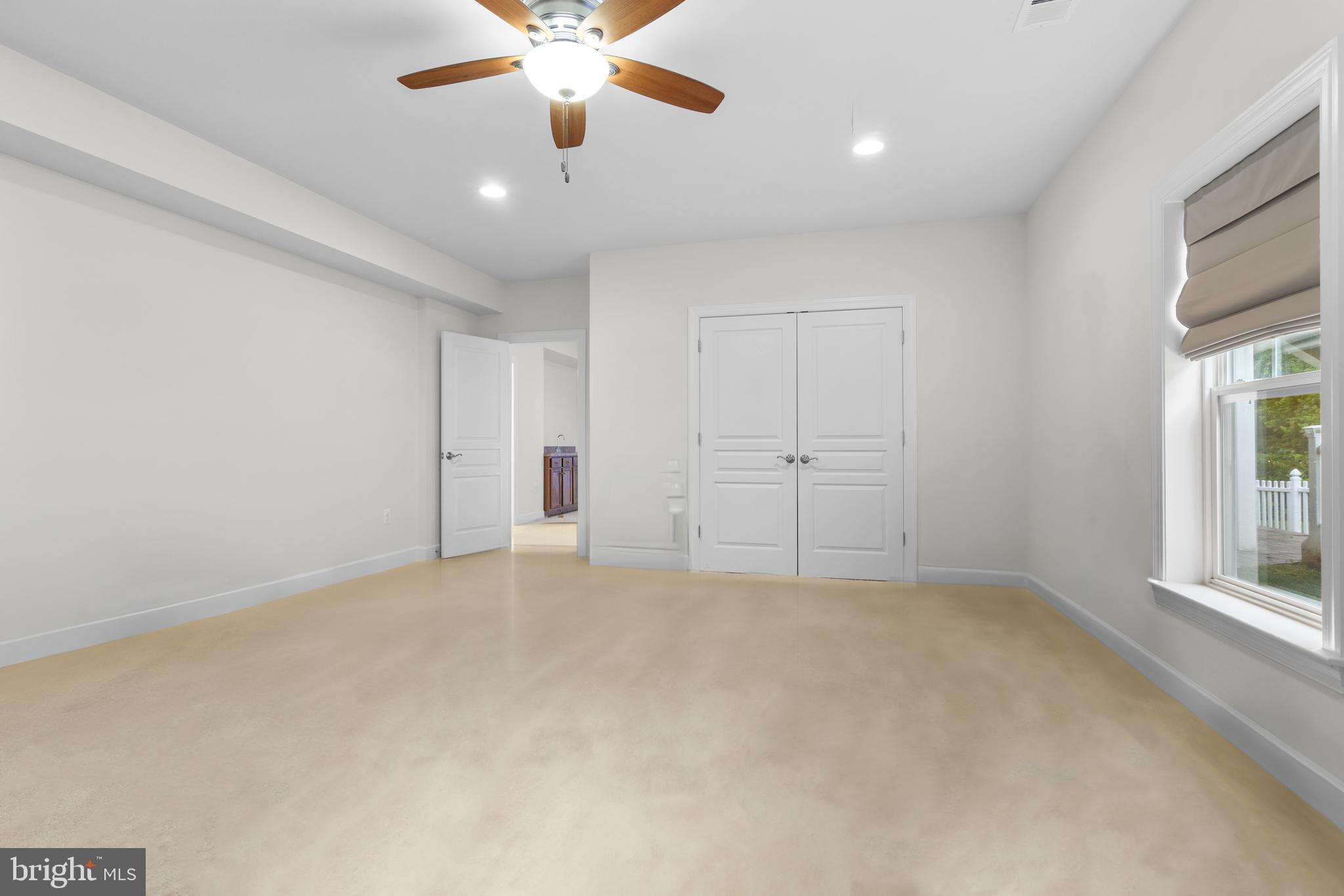 HOPE HILL CROSSING - Residential