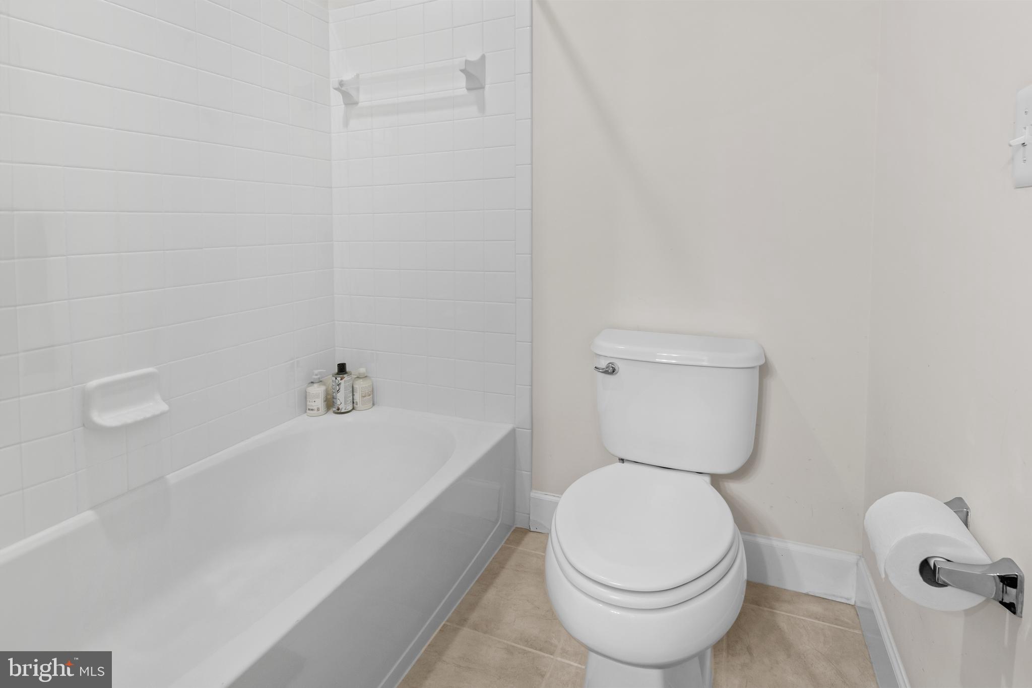 HOPE HILL CROSSING - Residential