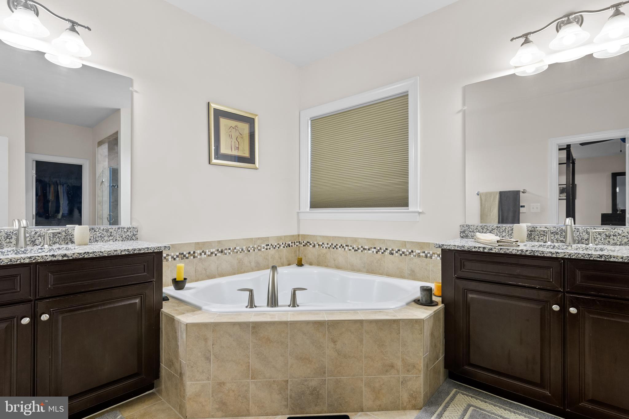 HOPE HILL CROSSING - Residential