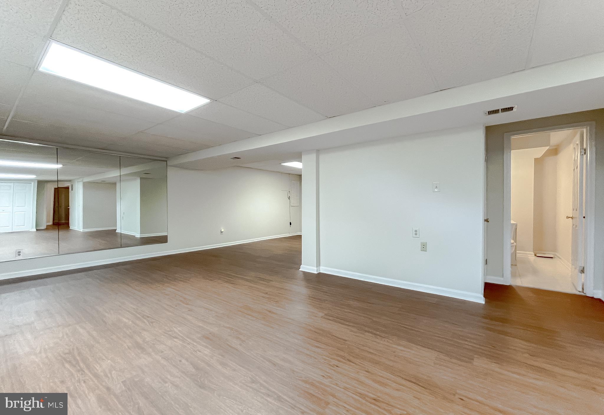 WHITE HALL FOREST PLAT 6 - Residential