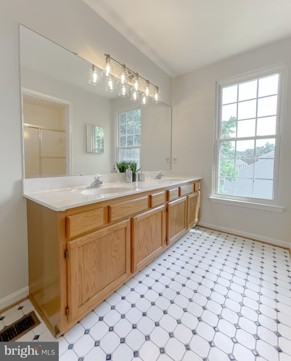 WHITE HALL FOREST PLAT 6 - Residential