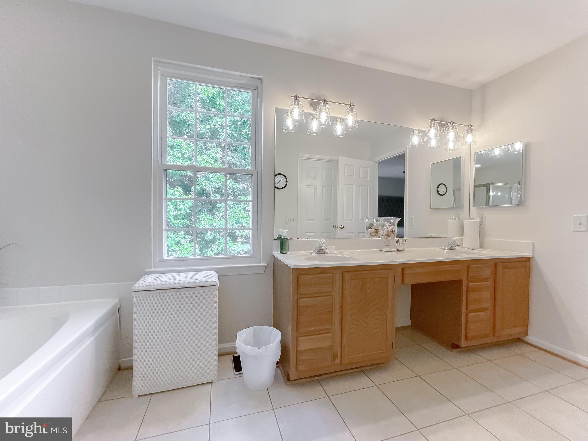 WHITE HALL FOREST PLAT 6 - Residential