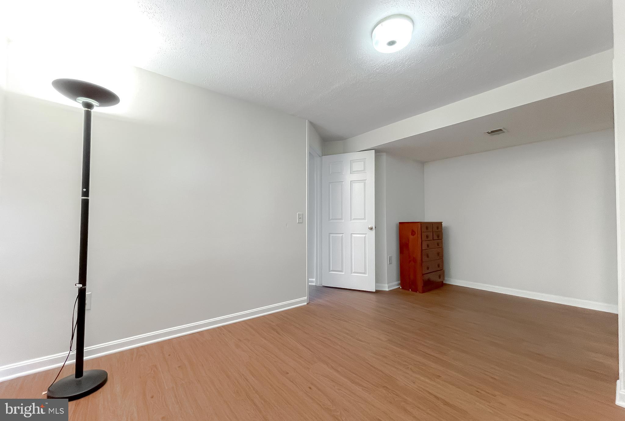 WHITE HALL FOREST PLAT 6 - Residential