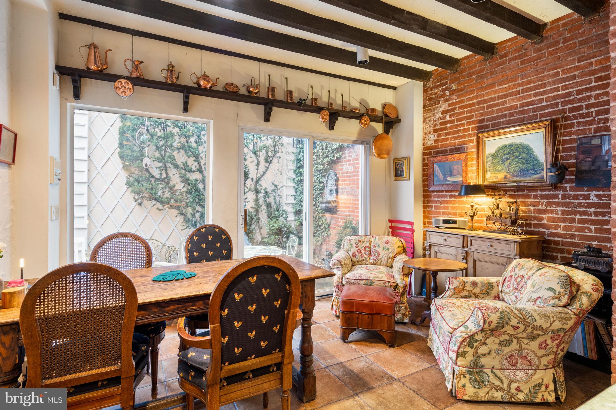 WASHINGTON SQ WEST - Residential