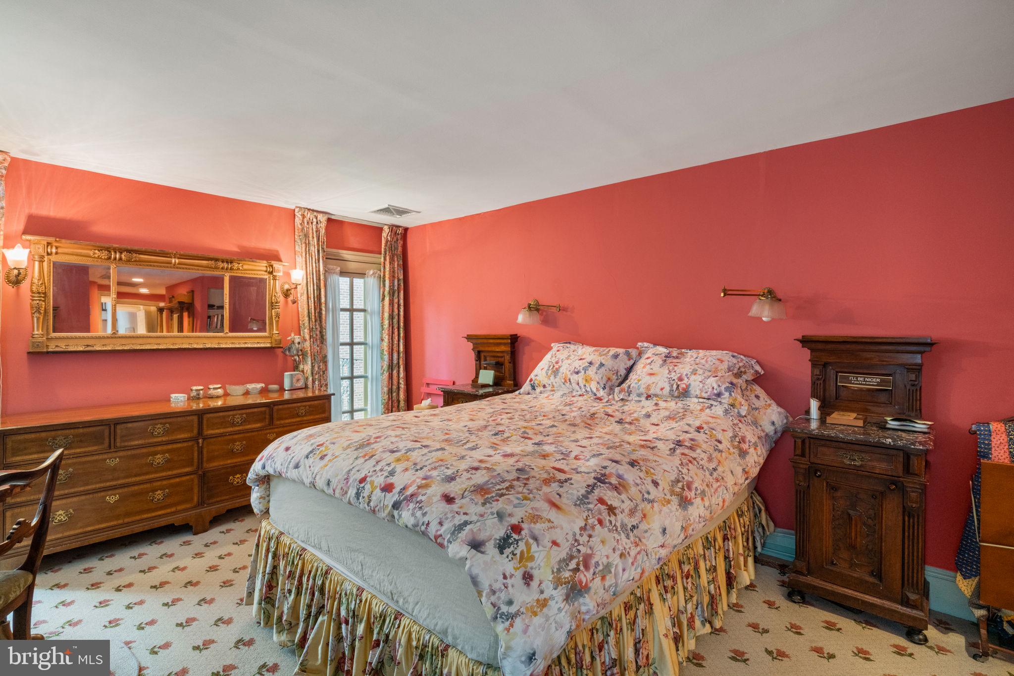 WASHINGTON SQ WEST - Residential