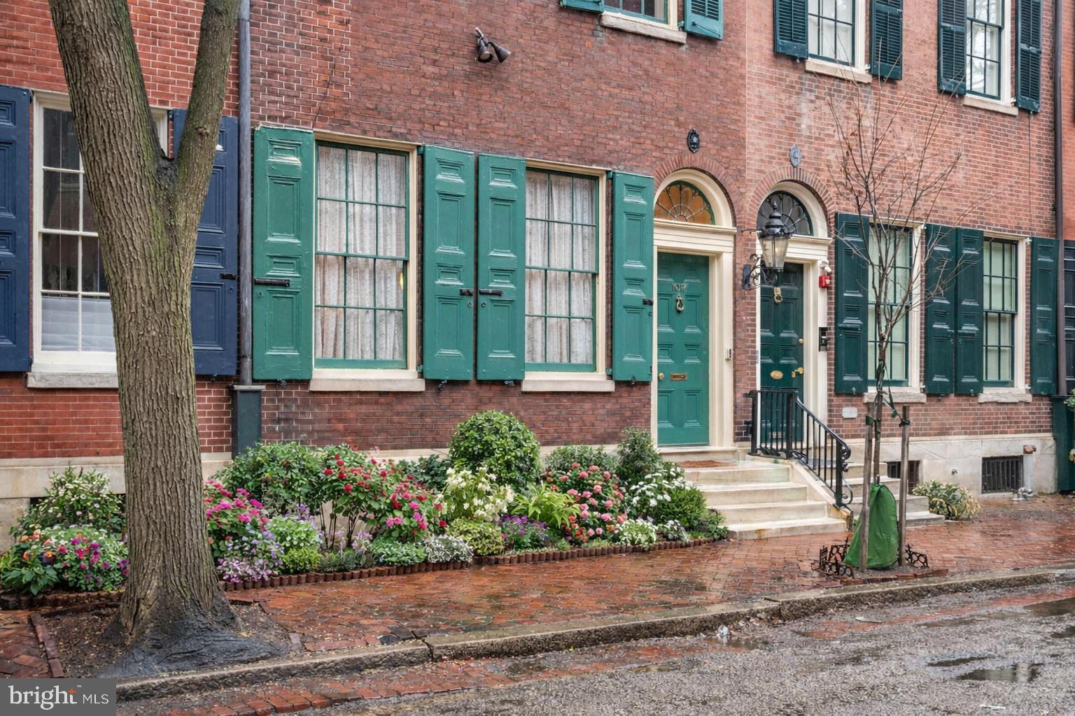 WASHINGTON SQ WEST - Residential