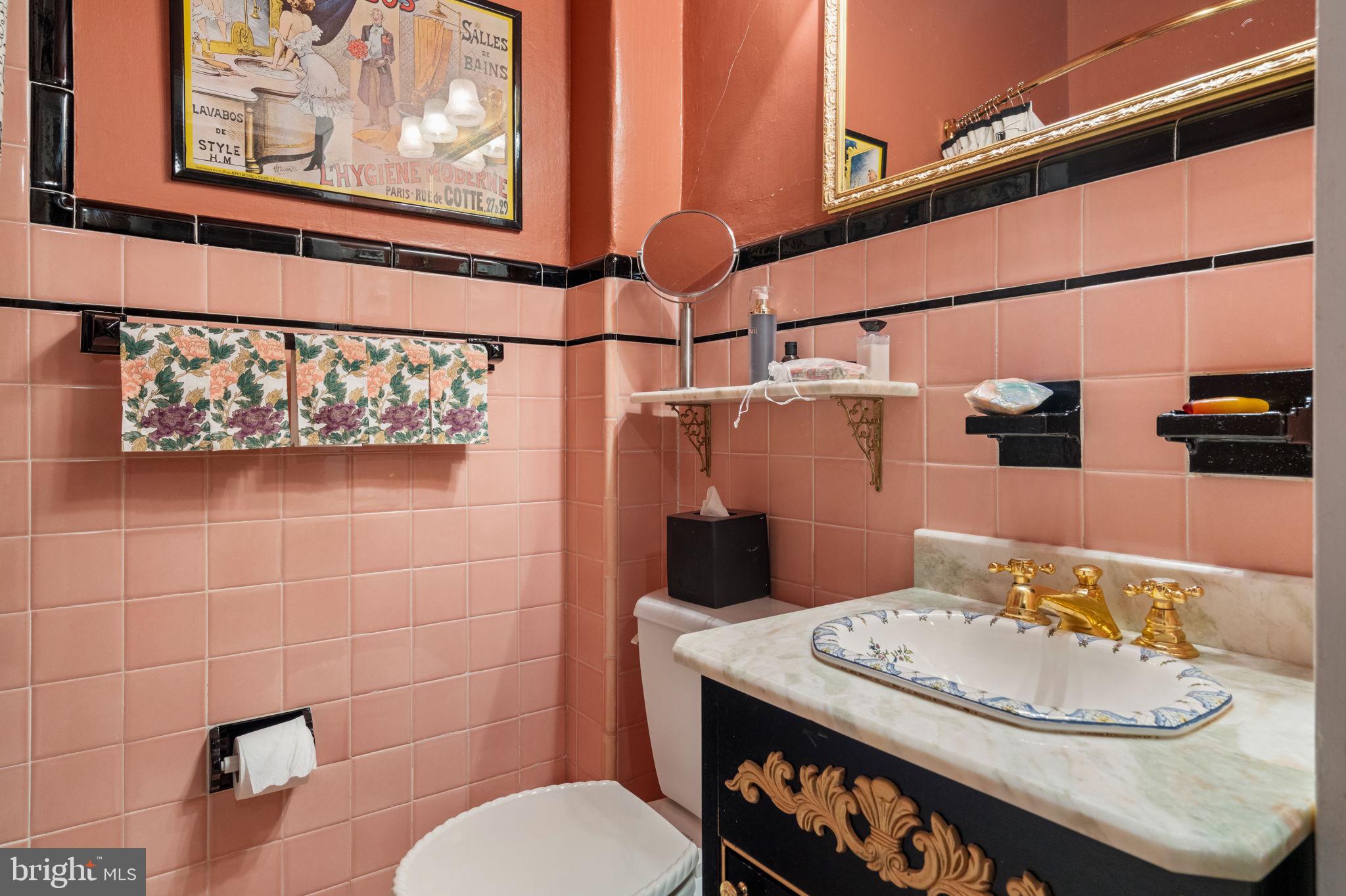 WASHINGTON SQ WEST - Residential