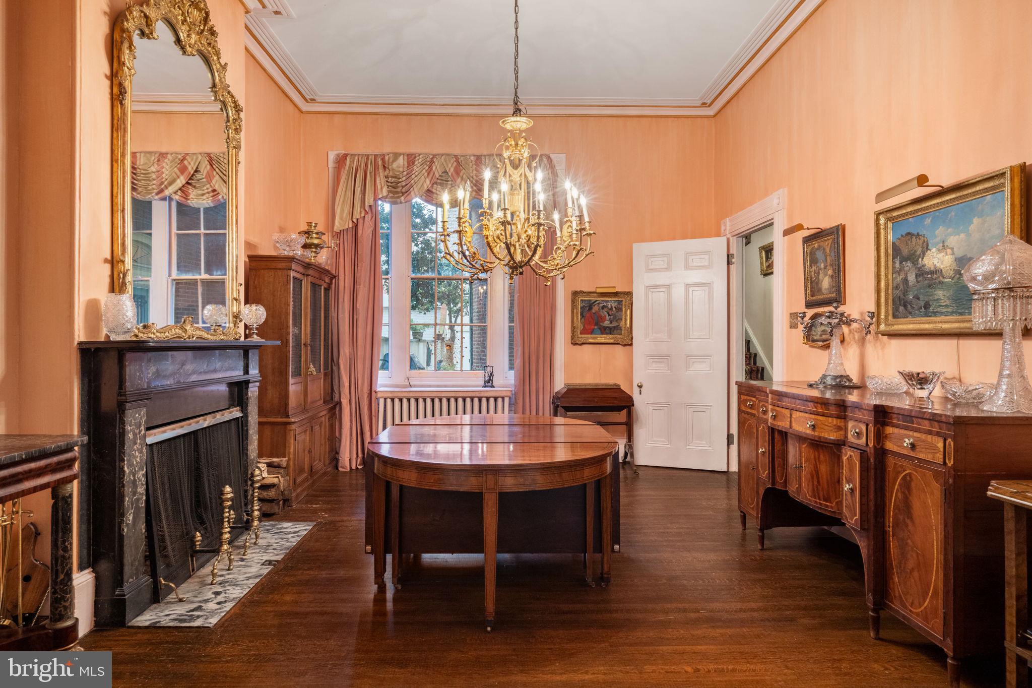 WASHINGTON SQ WEST - Residential