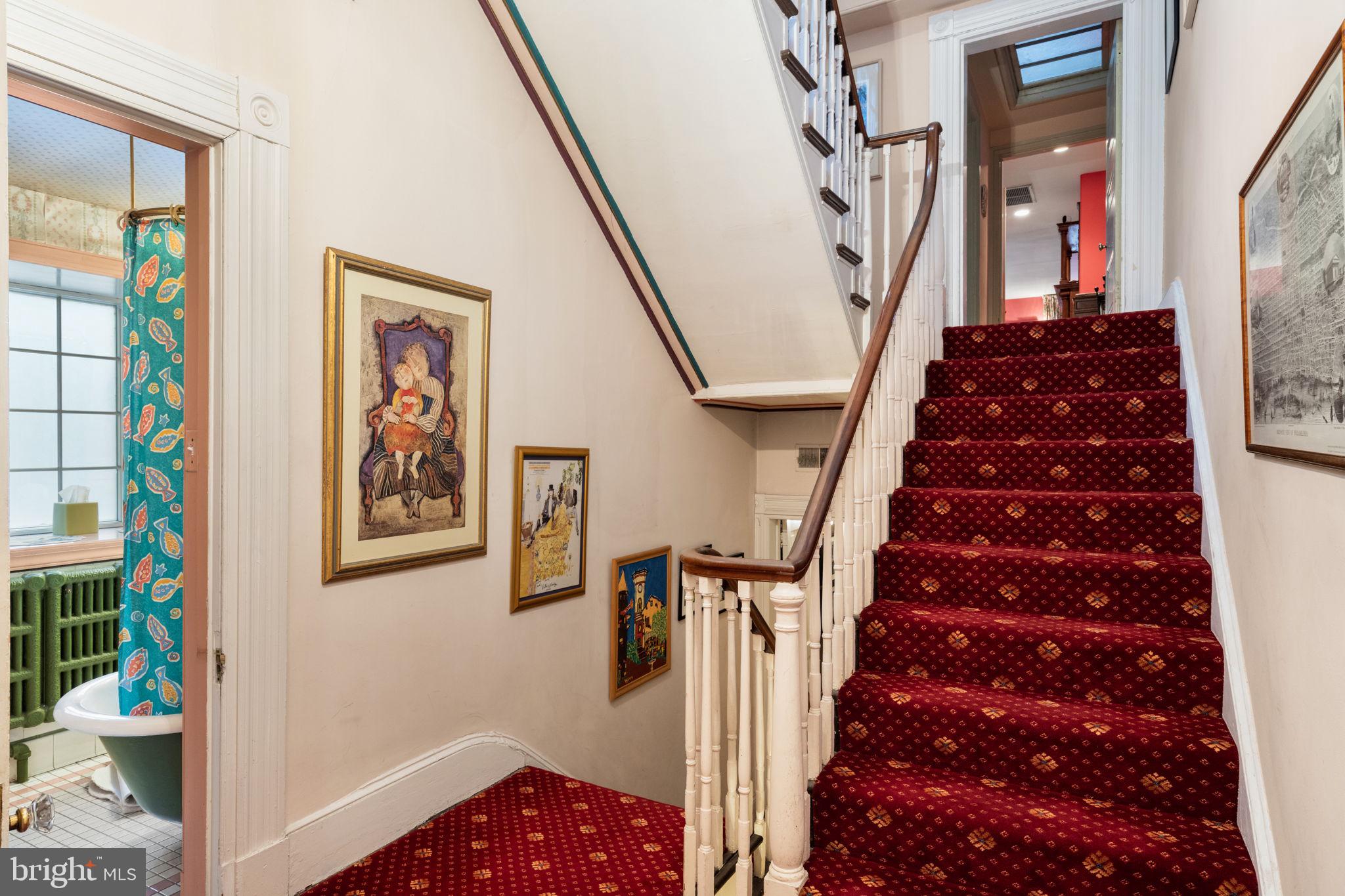 WASHINGTON SQ WEST - Residential