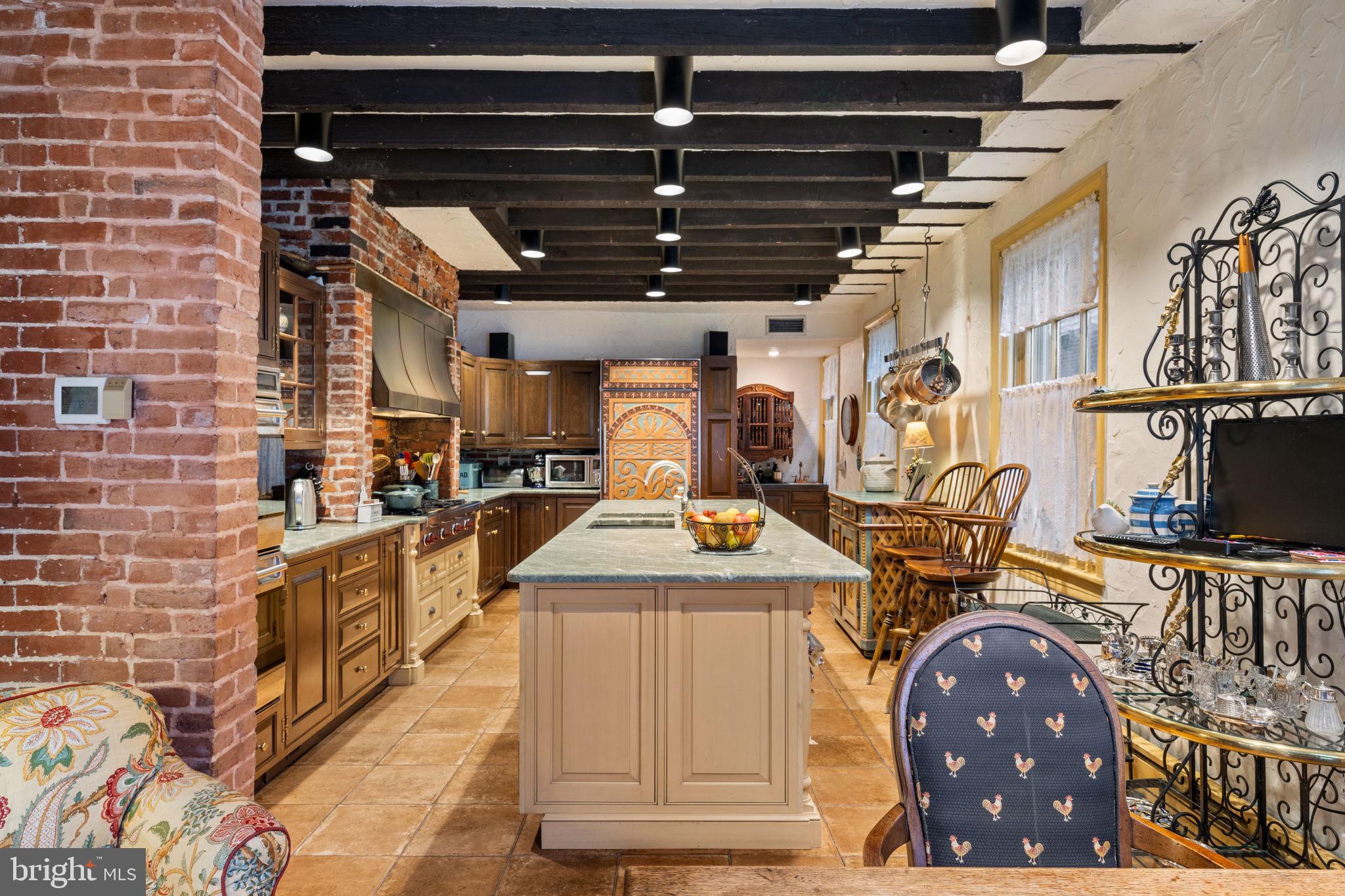 WASHINGTON SQ WEST - Residential