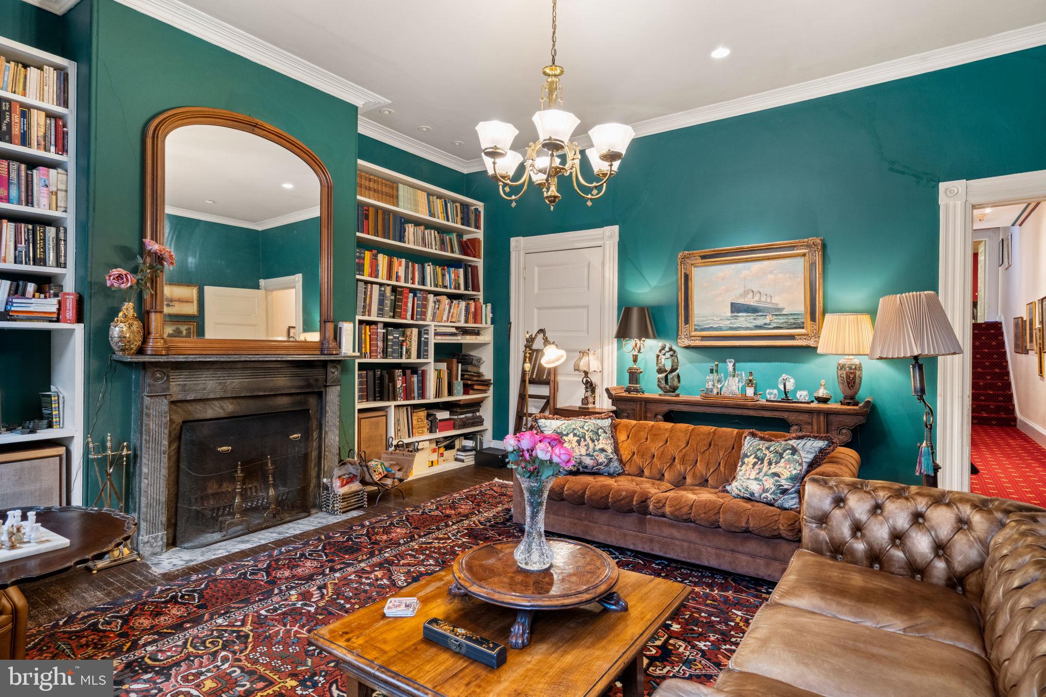 WASHINGTON SQ WEST - Residential