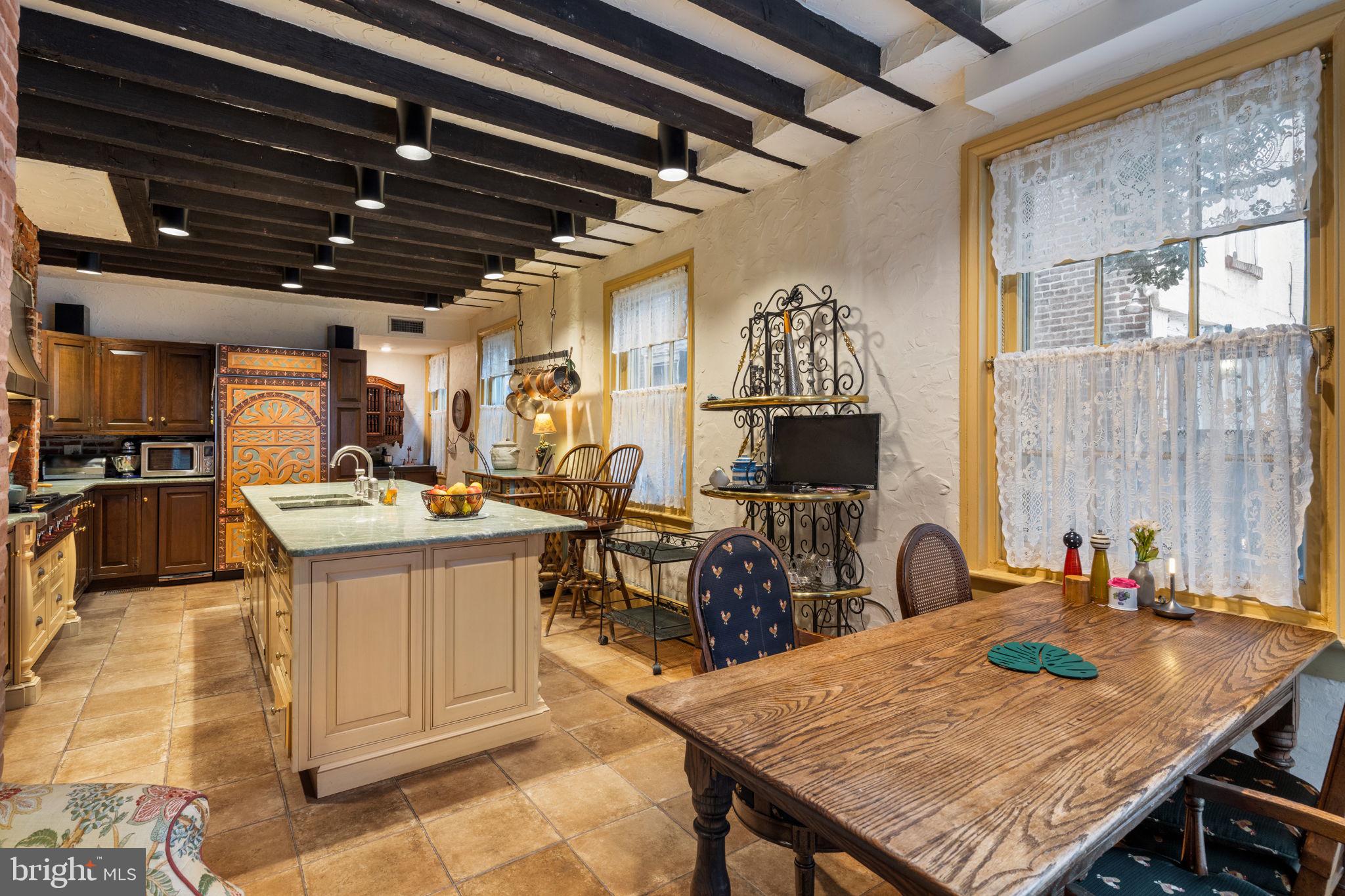 WASHINGTON SQ WEST - Residential