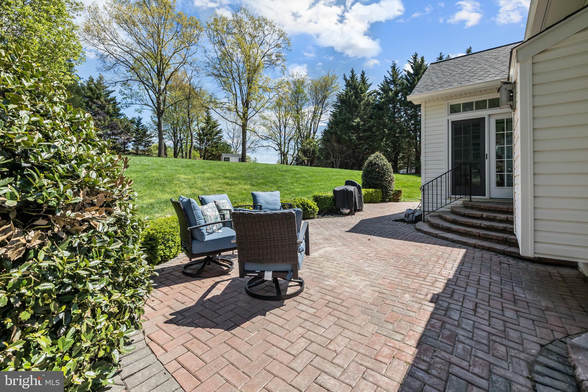 BROOKSIDE - Residential