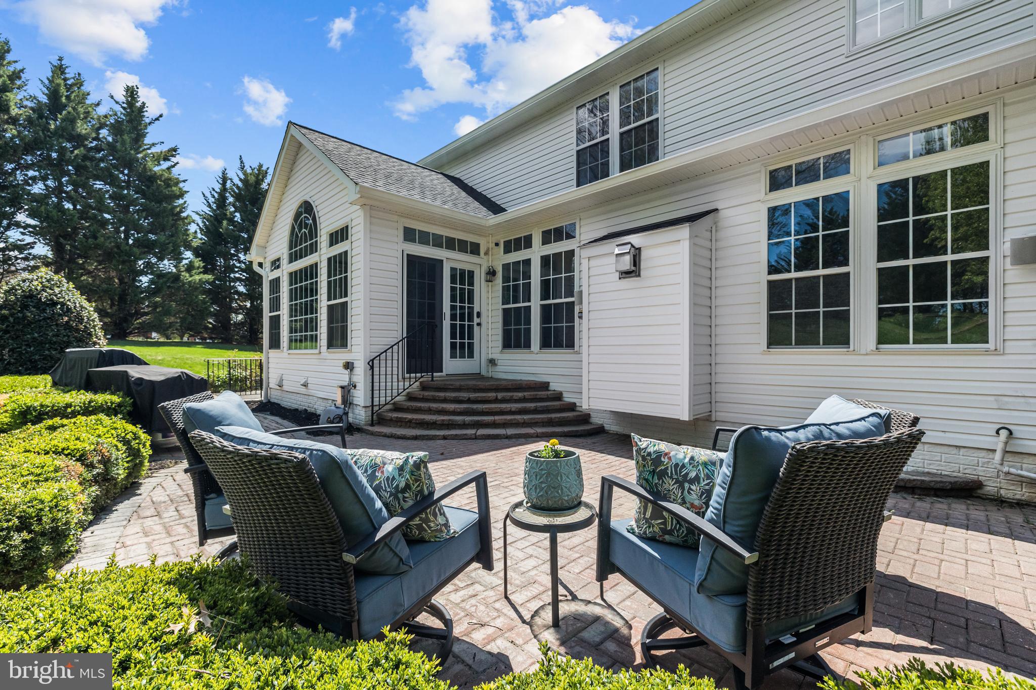 BROOKSIDE - Residential
