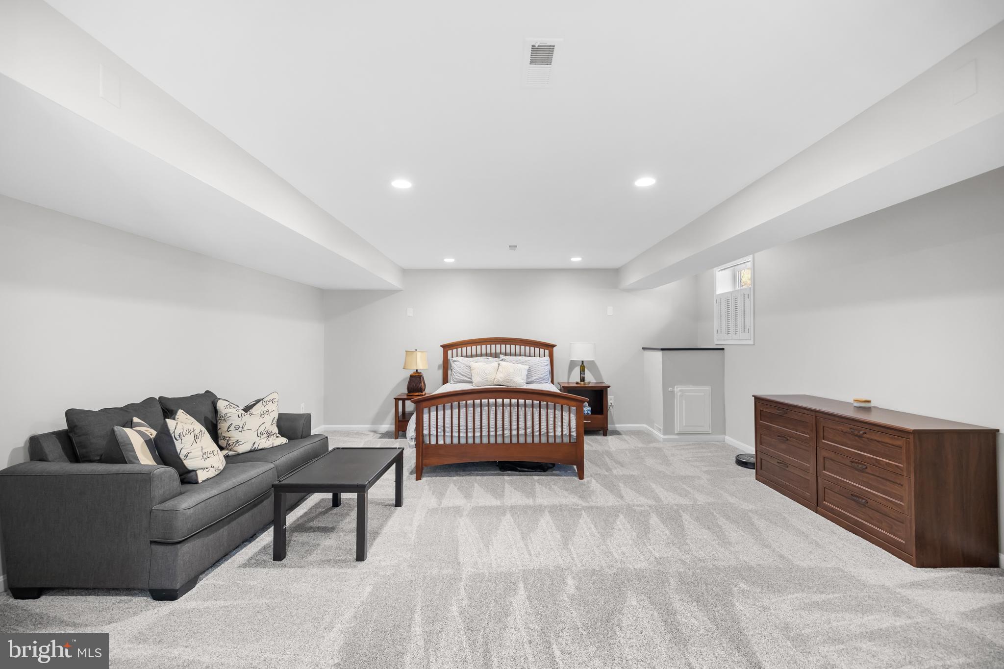 BROOKSIDE - Residential