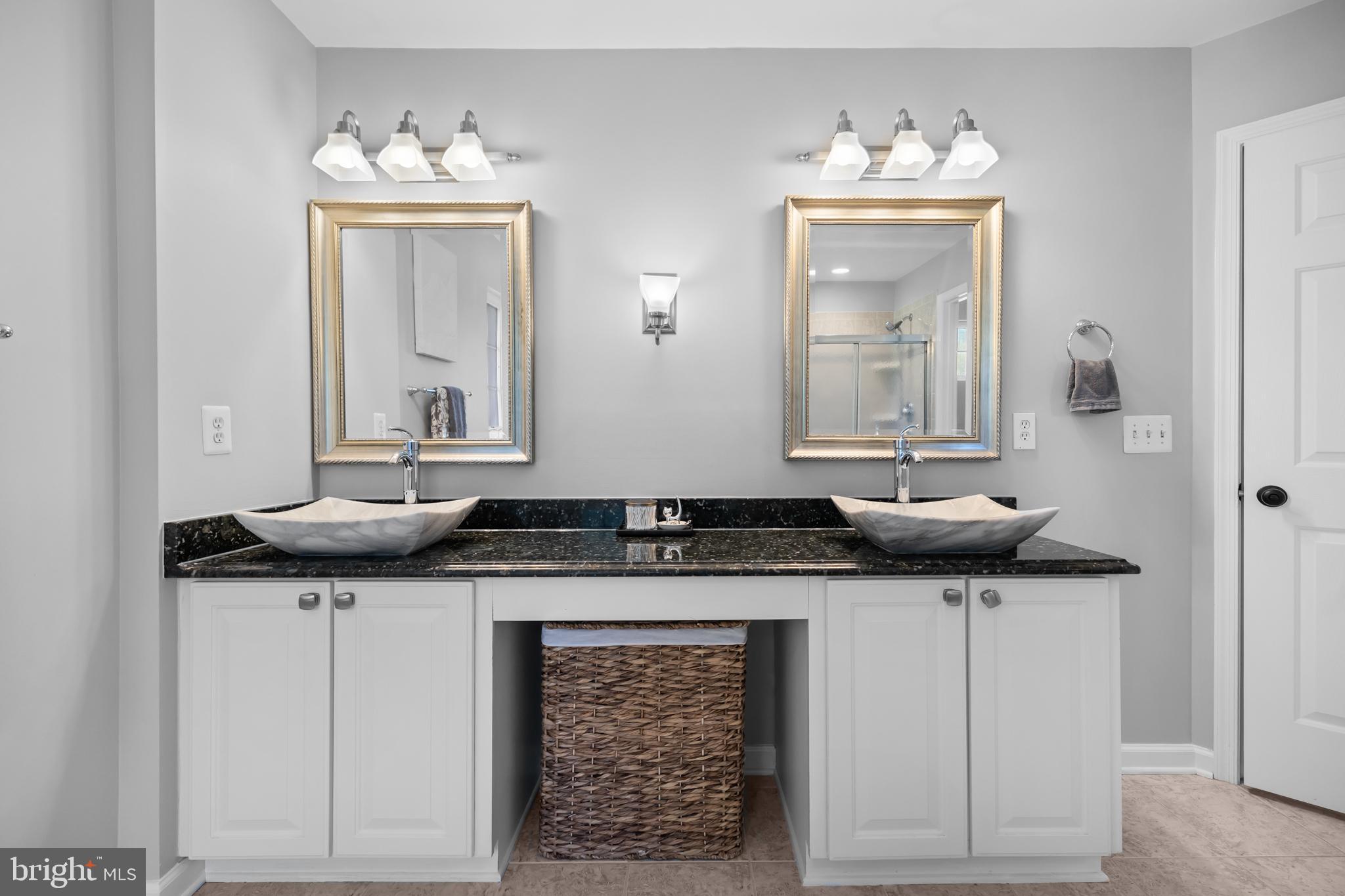 BROOKSIDE - Residential