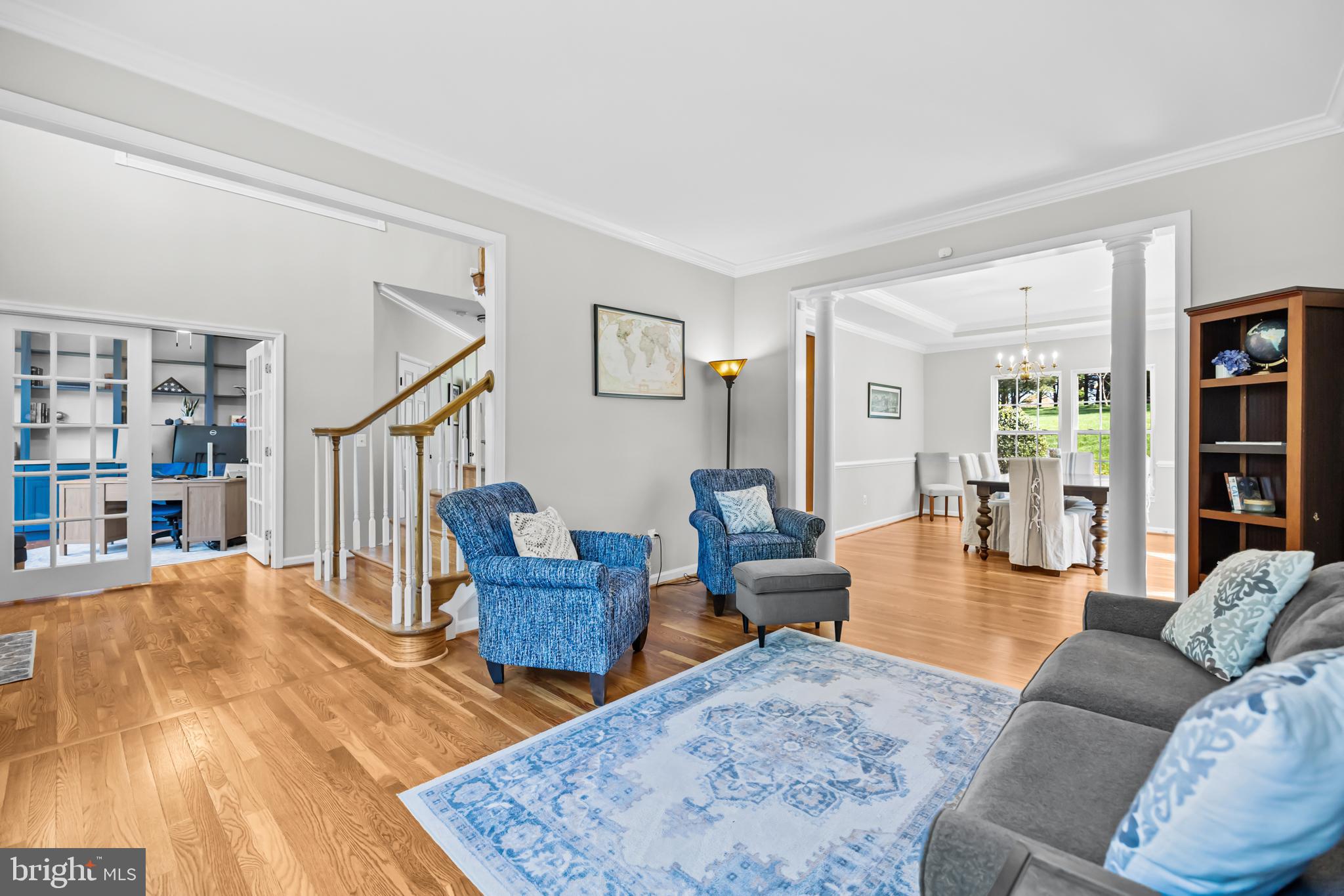 6909 TANGLEWOOD DRIVE