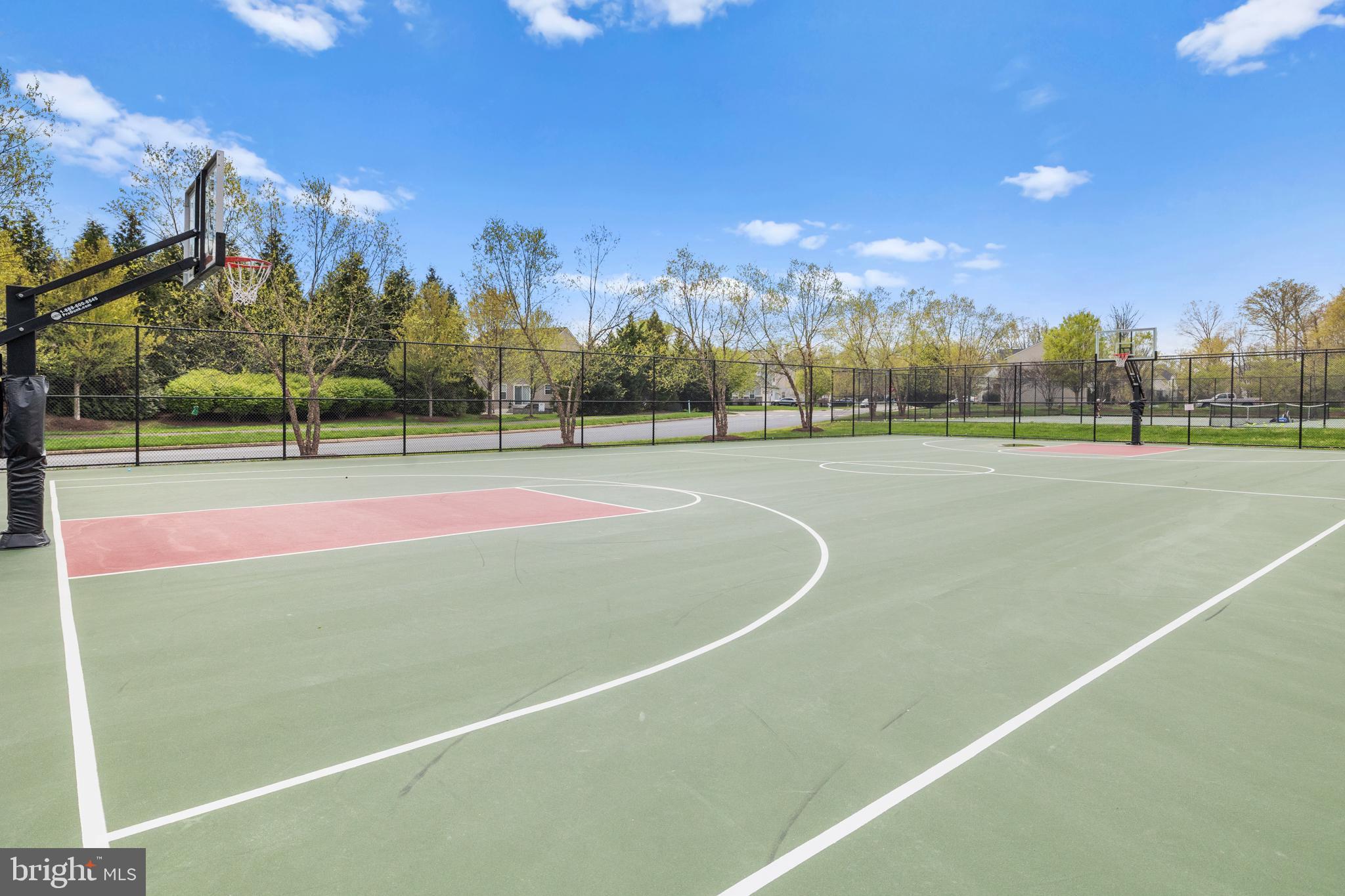 BROOKSIDE - Residential