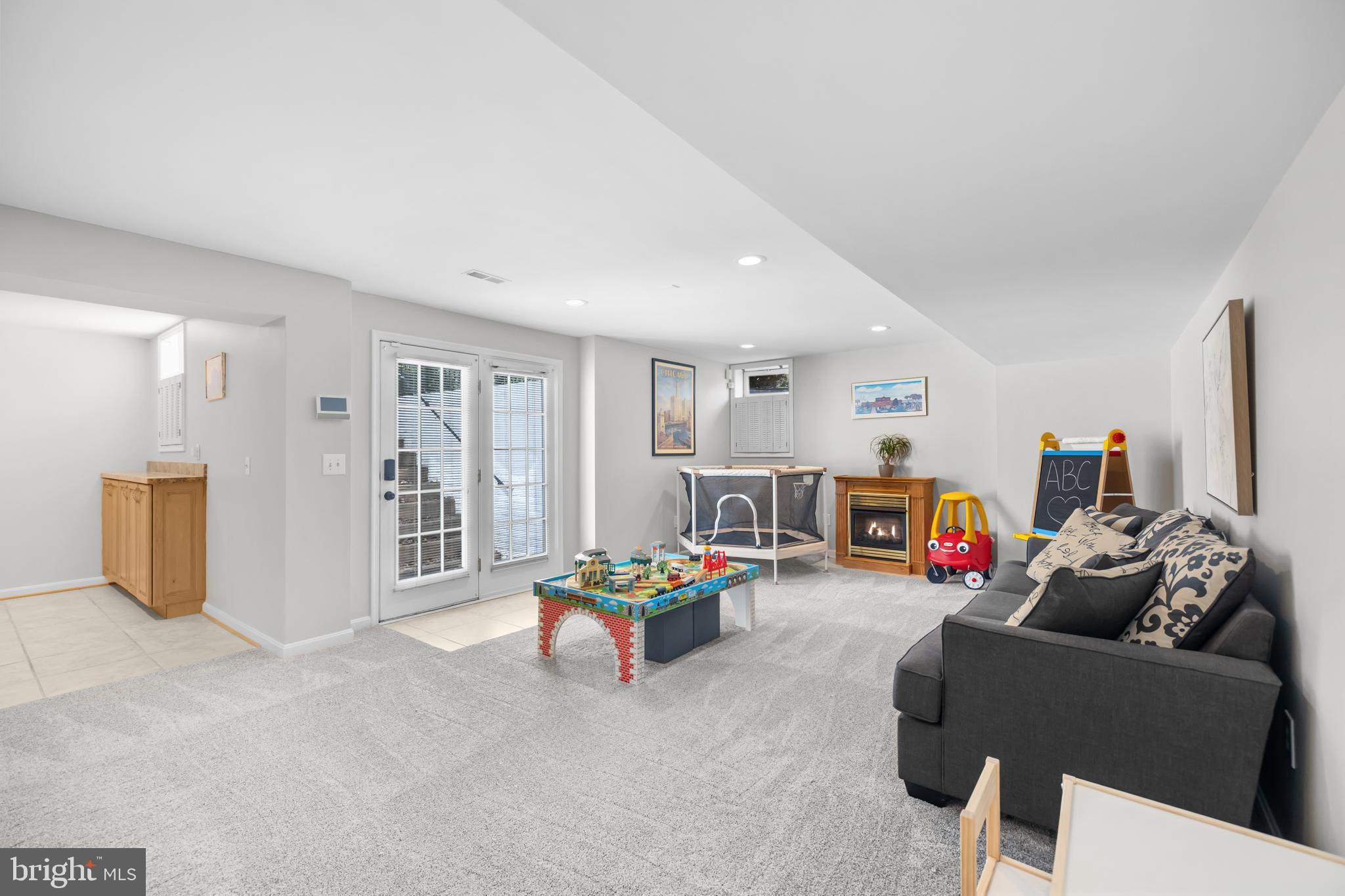 BROOKSIDE - Residential