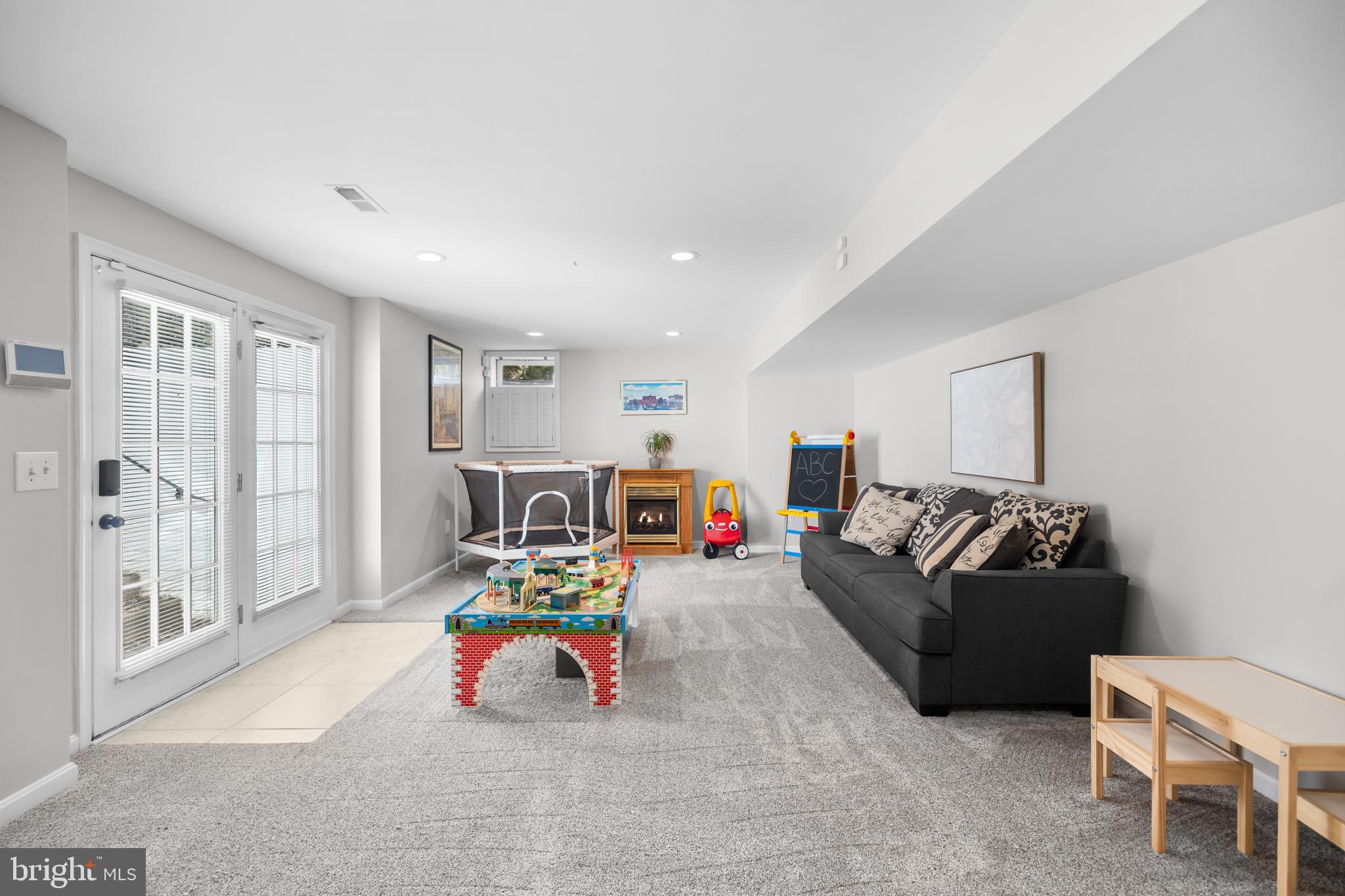 BROOKSIDE - Residential