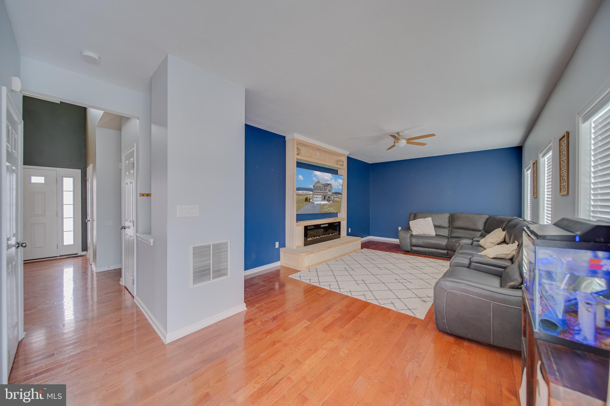 NORTH RIDGE - Residential