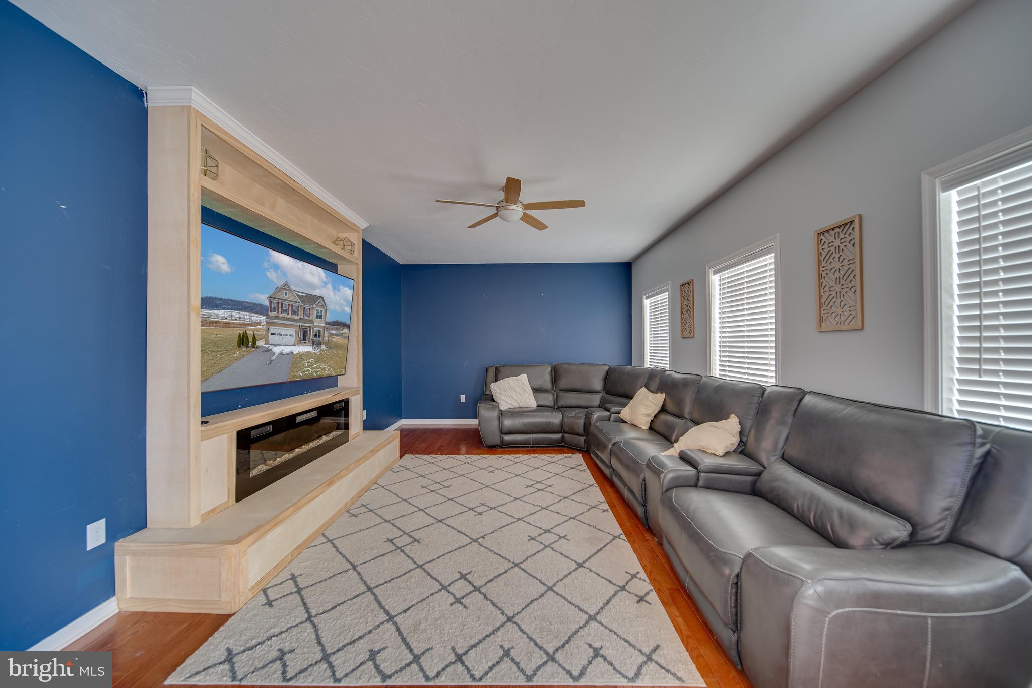 NORTH RIDGE - Residential